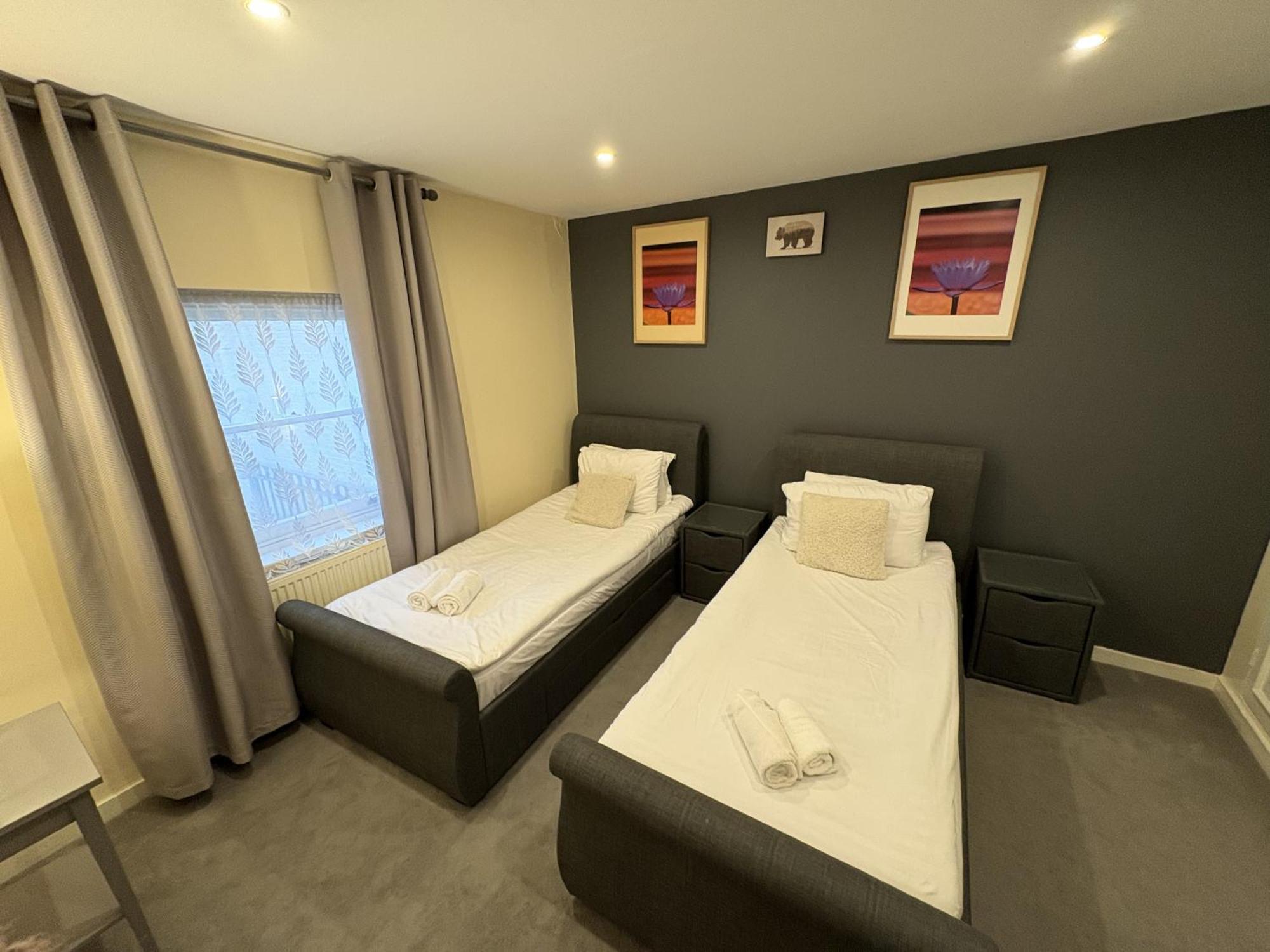 5 Bedroom 4 Bathroom 1 Reception House In Marylebone W1 *