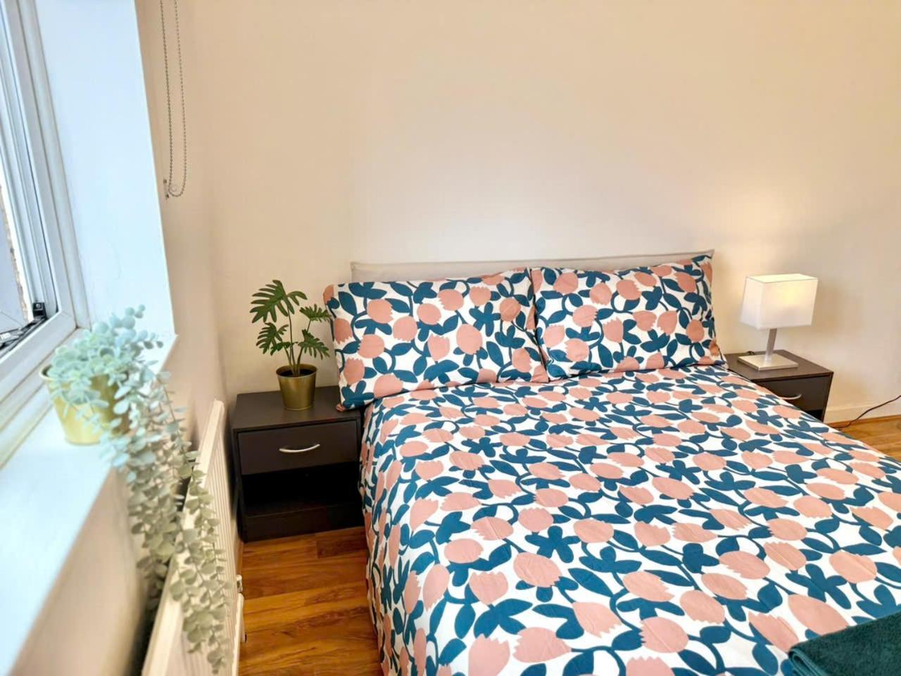 Cozy House Tower Bridge Station Walk Apartment London