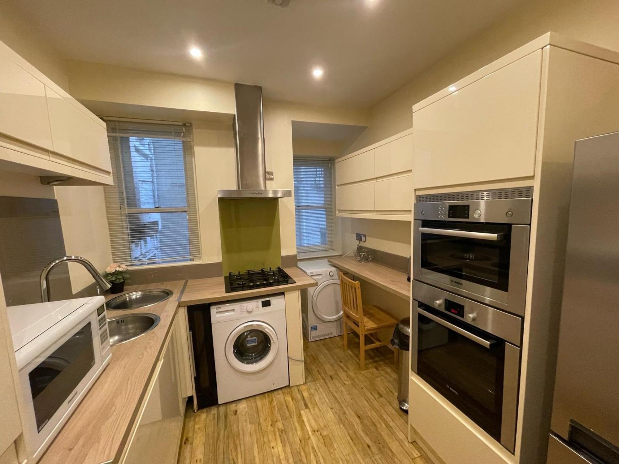 Apartment 5 Bedroom 4 Bathroom 1 Reception House In Marylebone W1 *