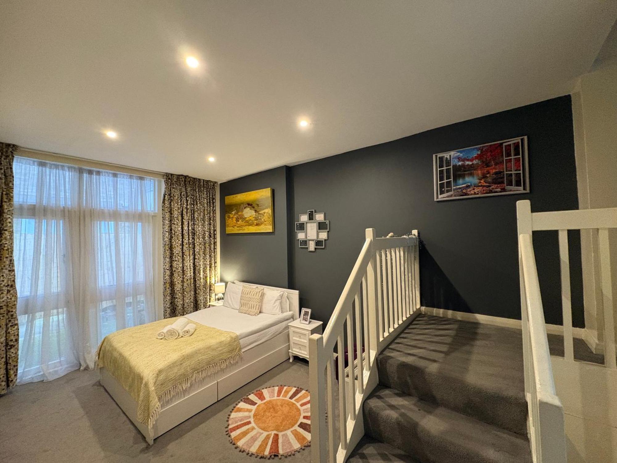5 Bedroom 4 Bathroom 1 Reception House In Marylebone W1 * London