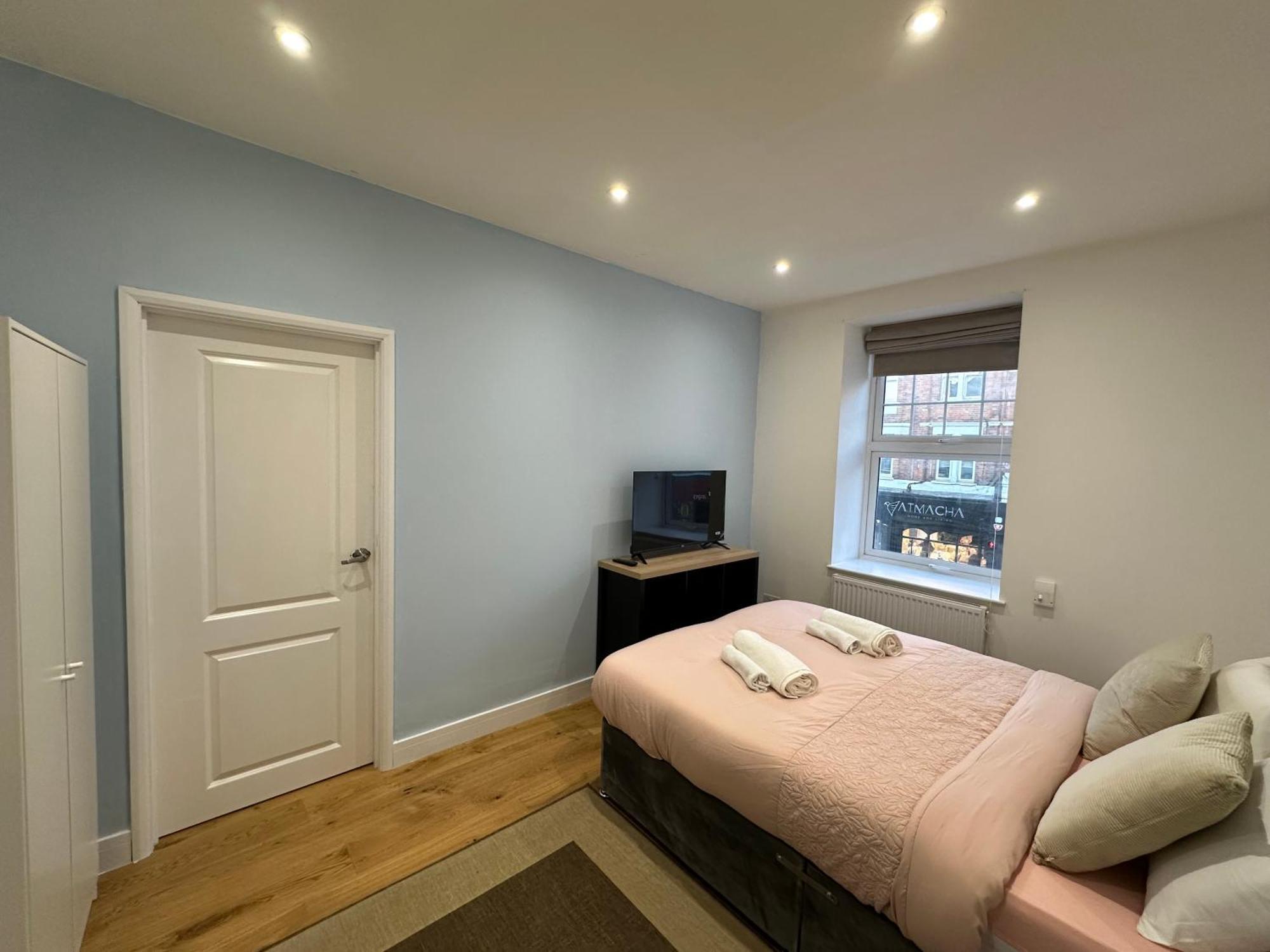Habitación en casa particular En Suits Room With King Size Bed Londres