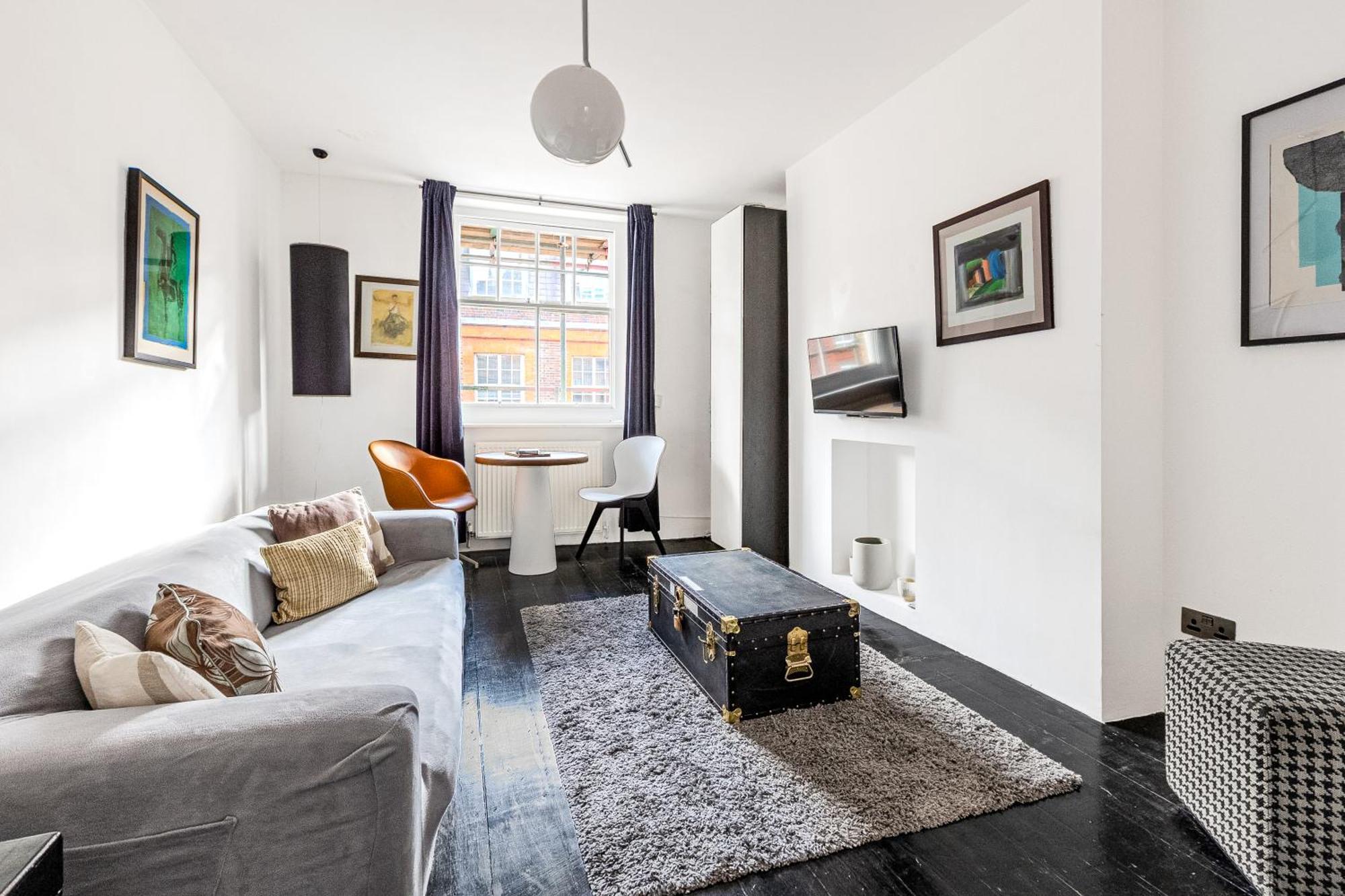 Covent Garden Gem - Charming 1 Bedroom Flat Leilighet London