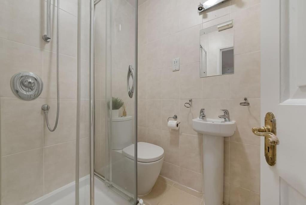 Leilighet Knightsbridge Two Bed