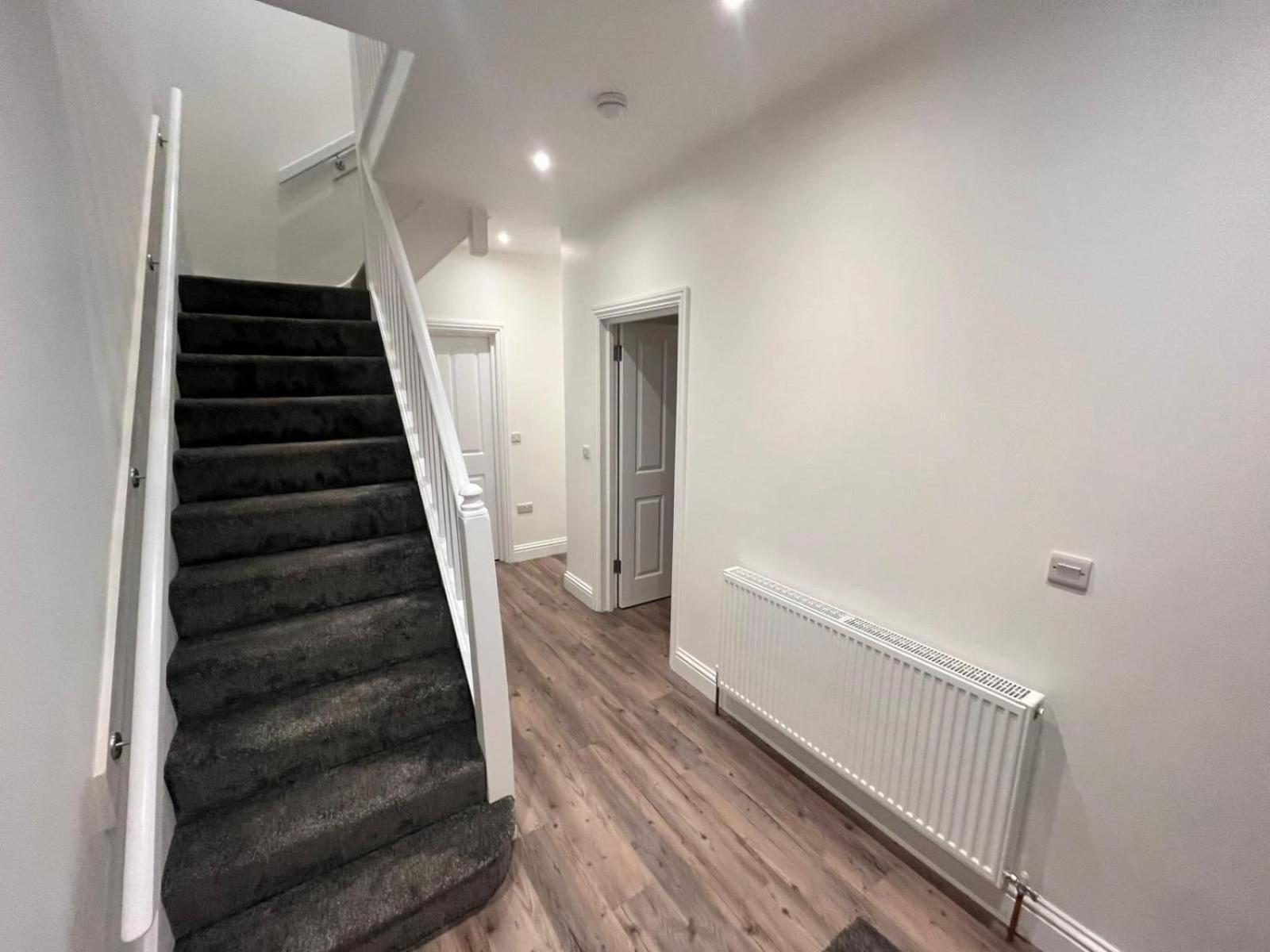Apartment Luxury 3 Bedroom House *
