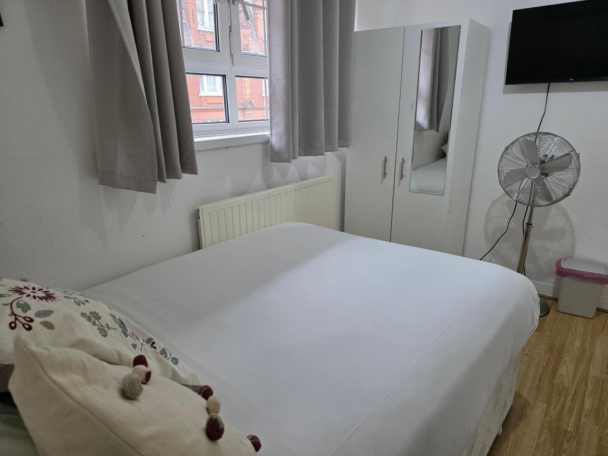 Budget Grey House Londres