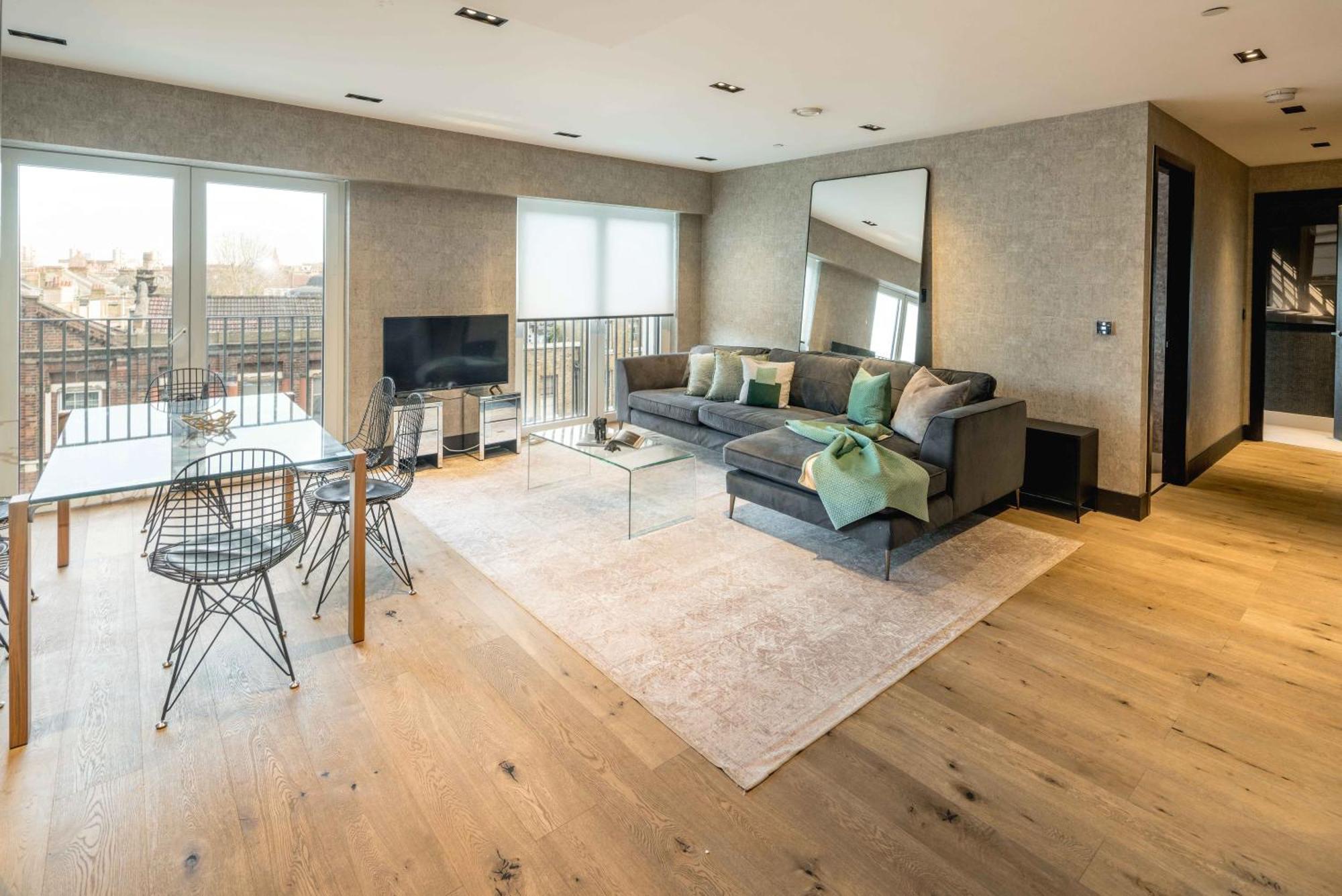 Apartment Spectacular Brand New 2 Bedrooms And 2 Bathroom *