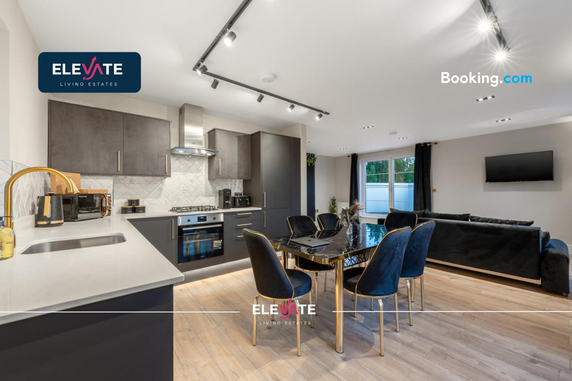 Premium Deals L Last-Minute Escape L 1 X Super King Bed And 3 Single Beds L Wembley Stadium Location, Free Parking, Sleeps 8 L Elevate Living Estates Short Lets & Serviced Apartments Wembley *
