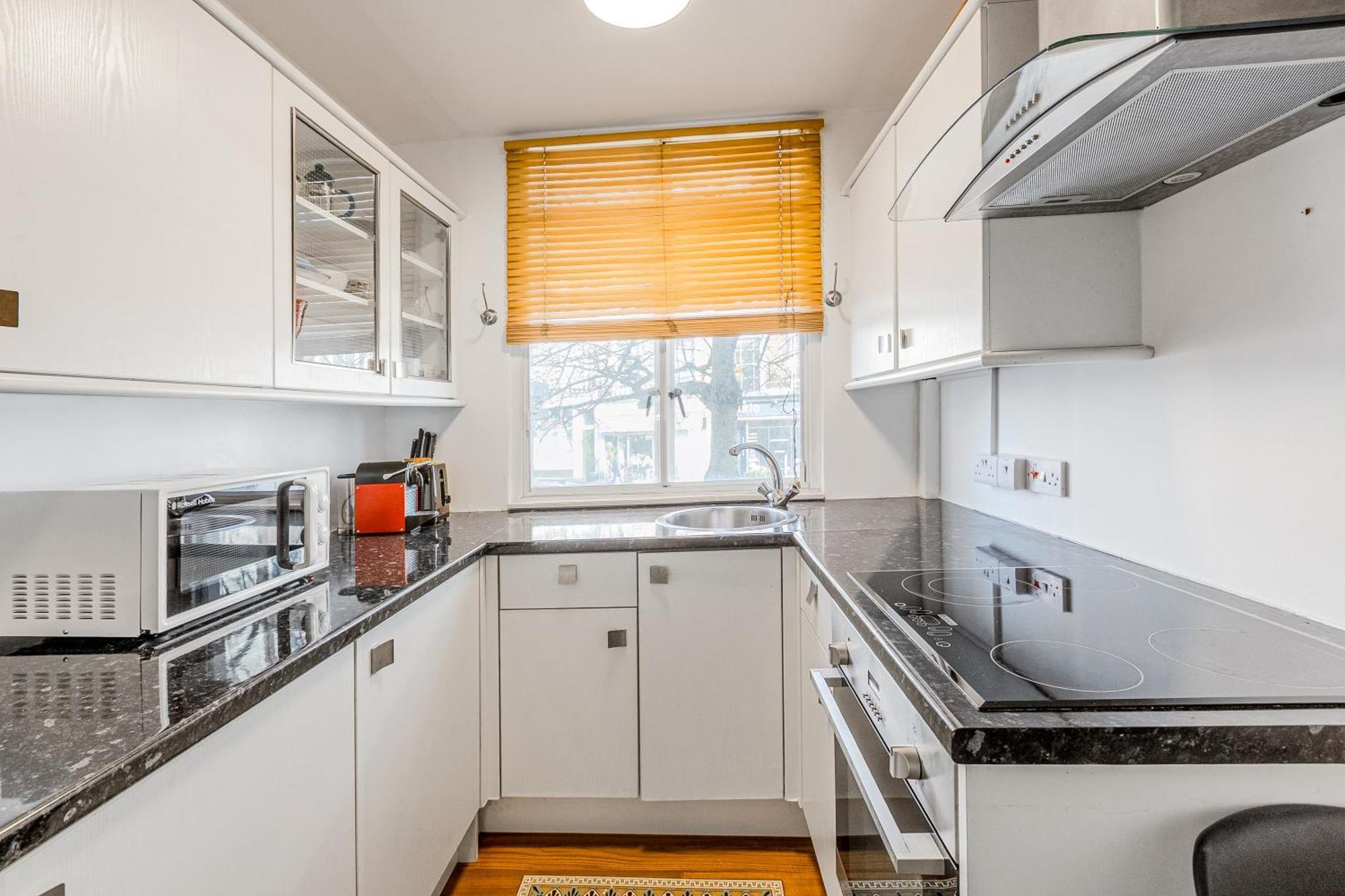 Incredibly Comfortable Near Hyde Park * London