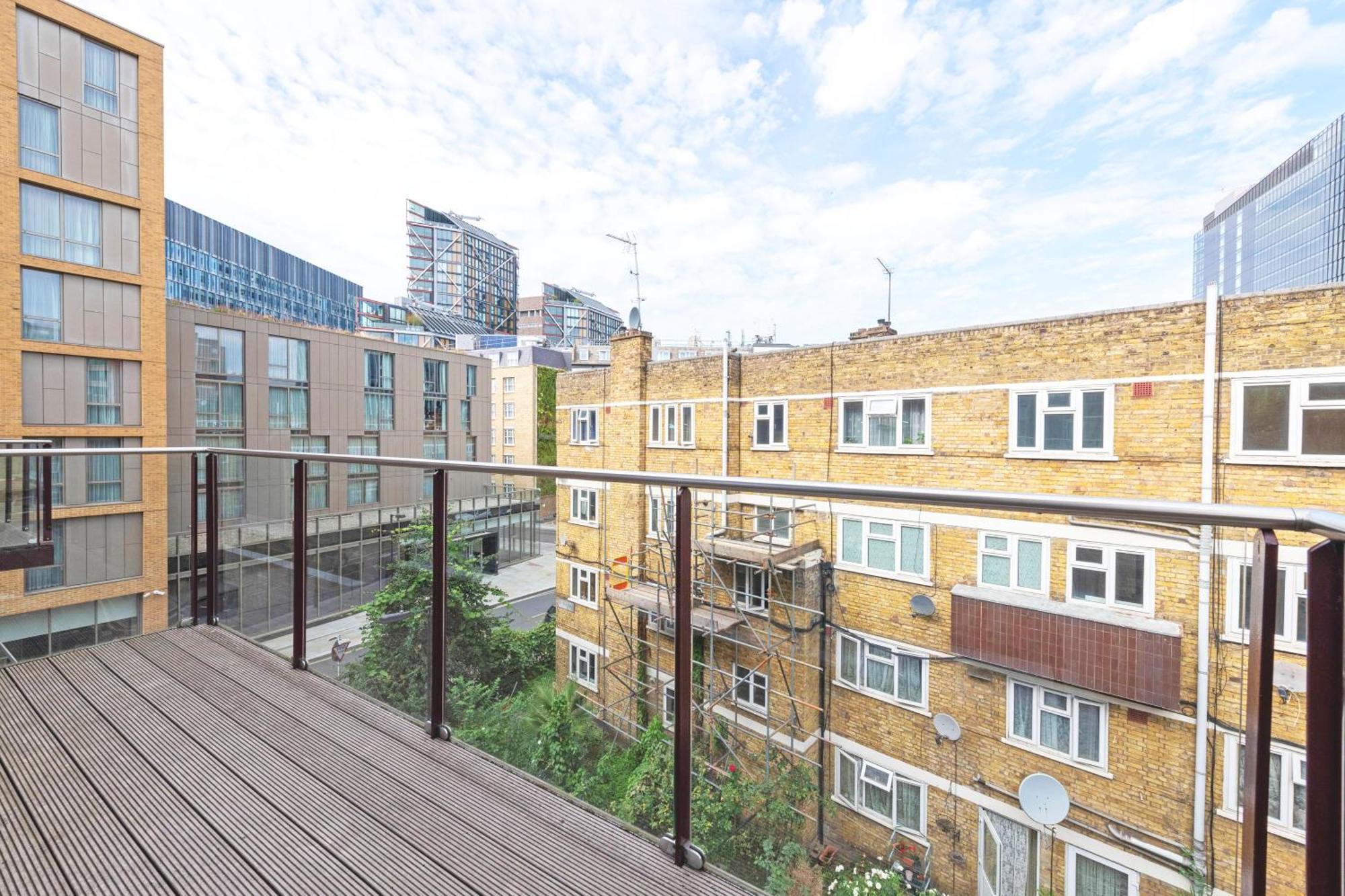 Spacious & Elegant In Southbank Near Eye Apartamento