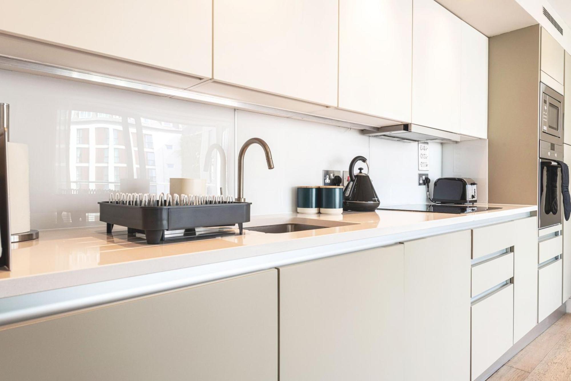 Spacious & Elegant In Southbank Near Eye Apartamento *