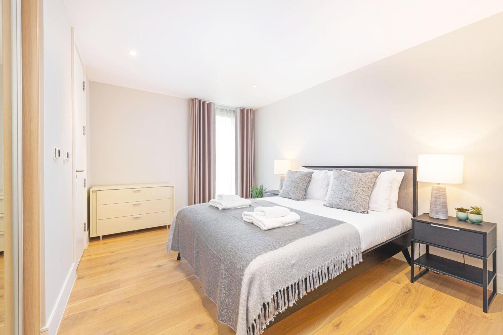 Spacious & Elegant In Southbank Near Eye * Londres