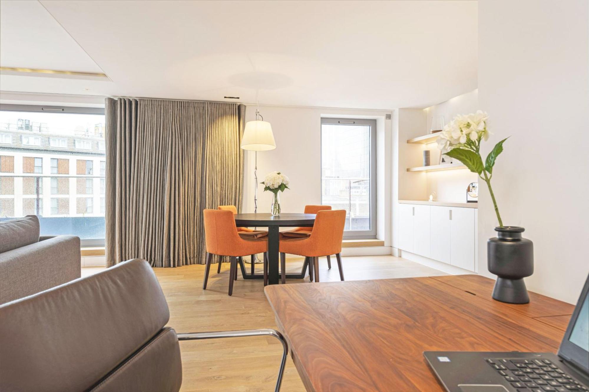 Spacious & Elegant In Southbank Near Eye Apartamento