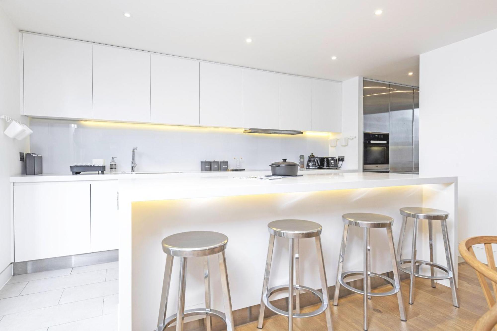 Spacious & Elegant In Southbank Near Eye Apartamento *