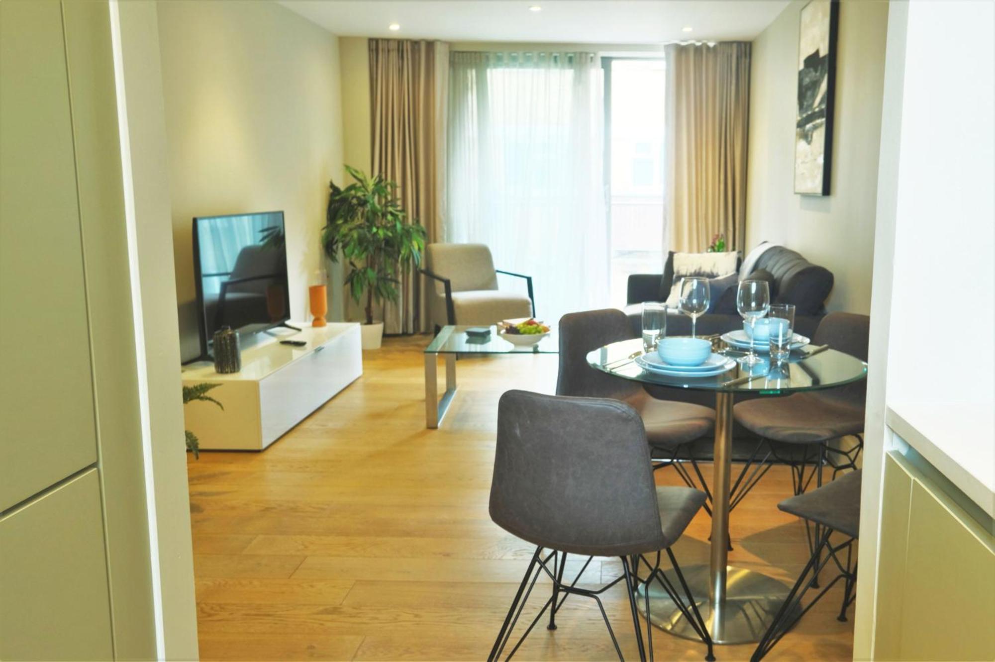 Spacious & Elegant In Southbank Near Eye Apartamento Londres
