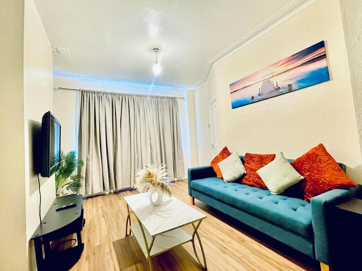 Apartment In Plaistow & Free Parking