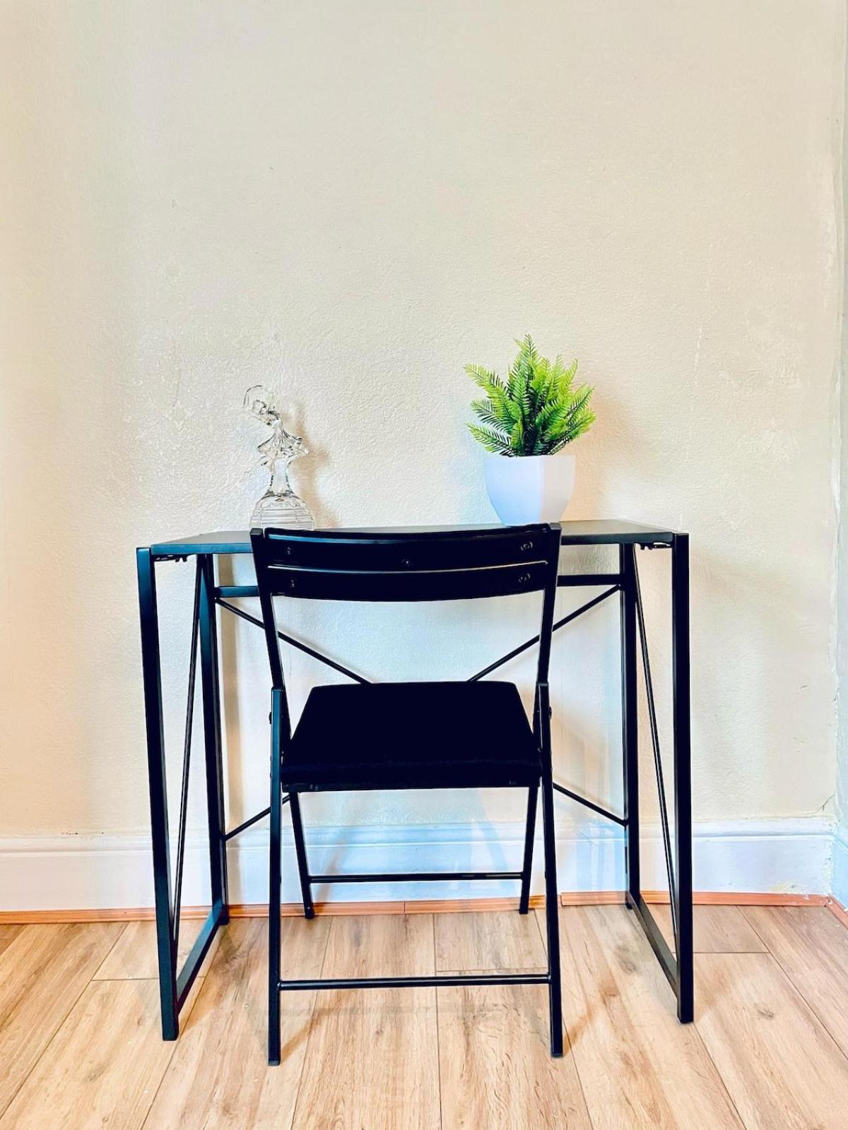 Apartment In Plaistow & Free Parking
