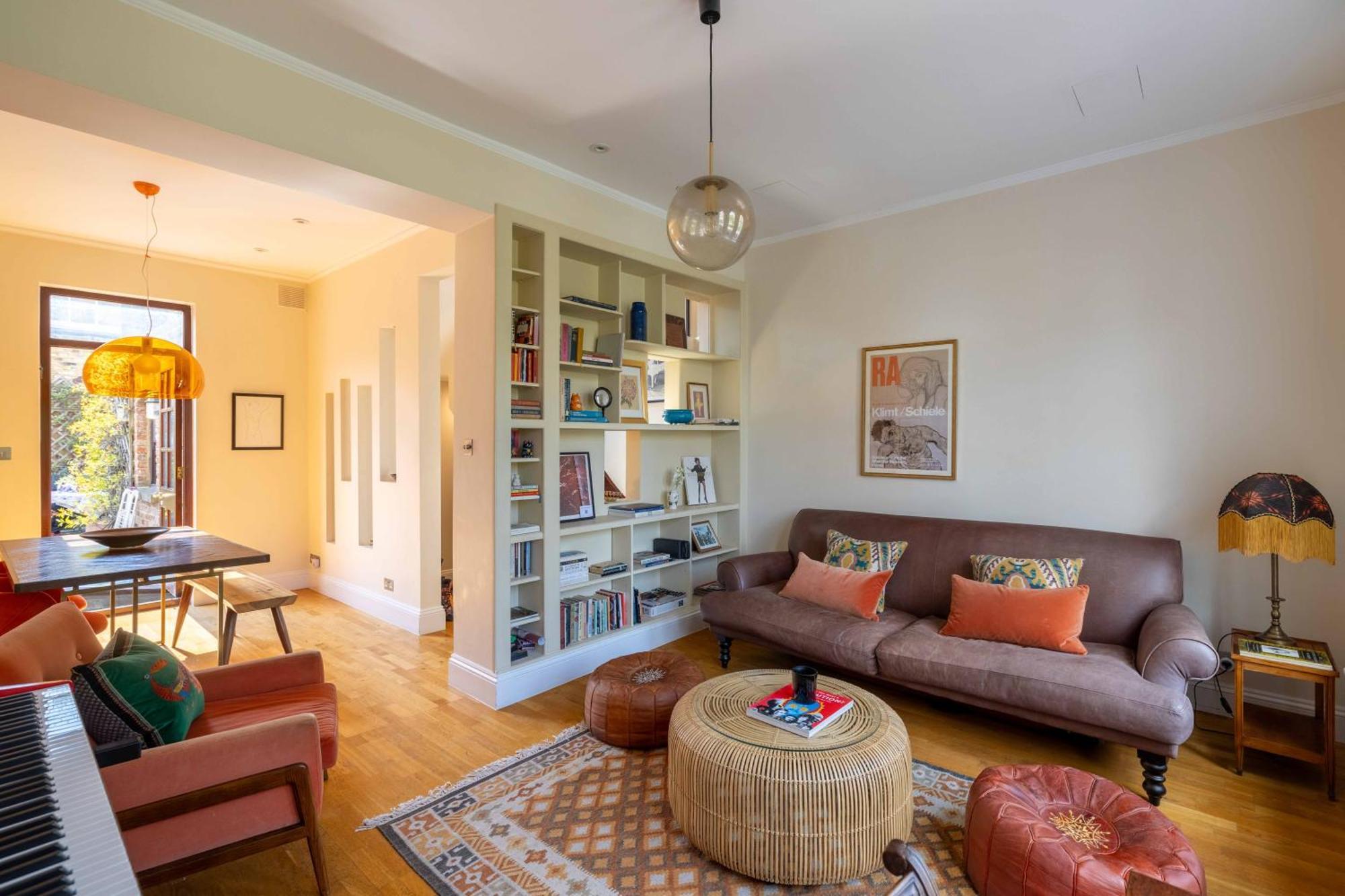 Pass The Keys Charming Portobello Road Holiday home *