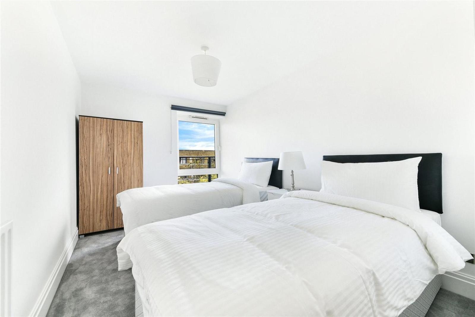 Immaculate 2-bed House In Earls Court W14 Apartment *