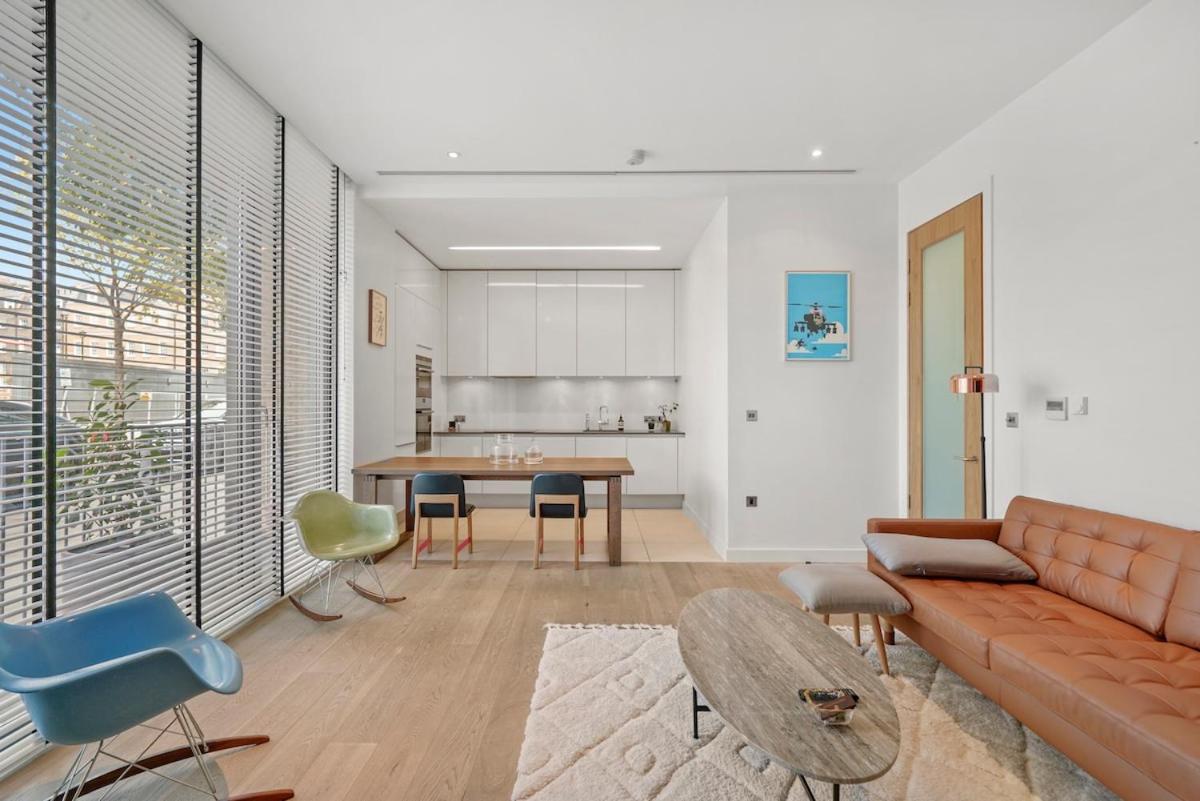 Baker St, Luxury 2 Bed And 2 Bath - Apartment