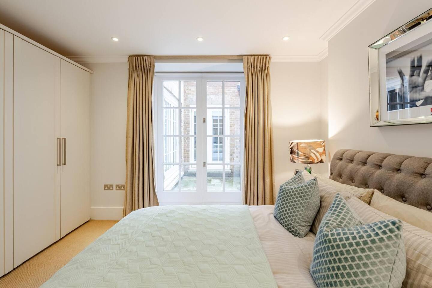 Appartement Lavish Designer 3 Bed Near Oxford Street Londen