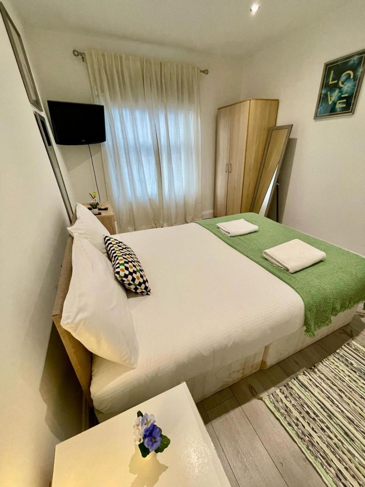 Aparthotel Smart Homes