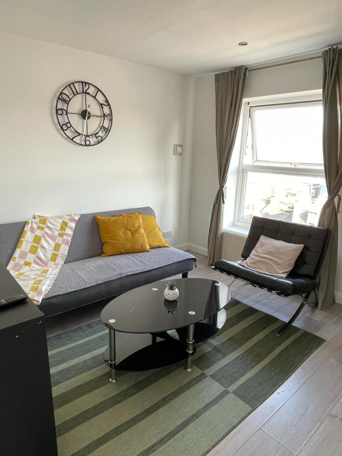 Aparthotel Smart Homes