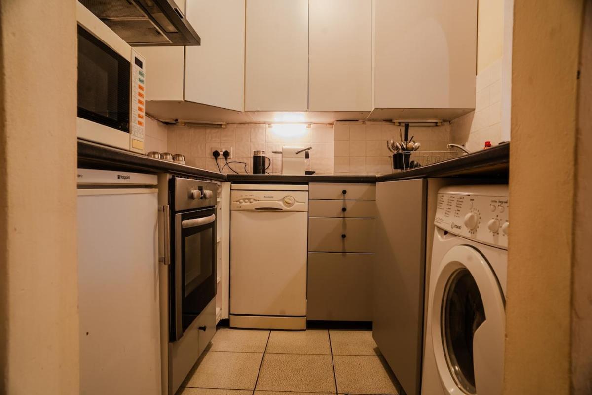 5 Stops From Everywhere - Balcony Flat Near Paddington Apartamento Londres