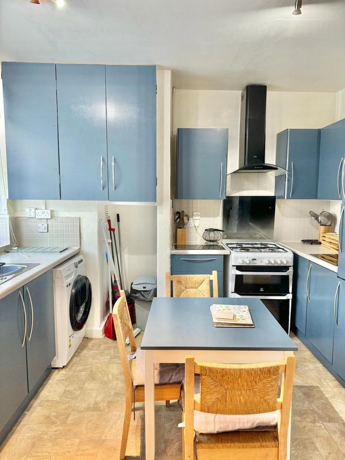 Apartment Spacious 2bed House In Clapham Common