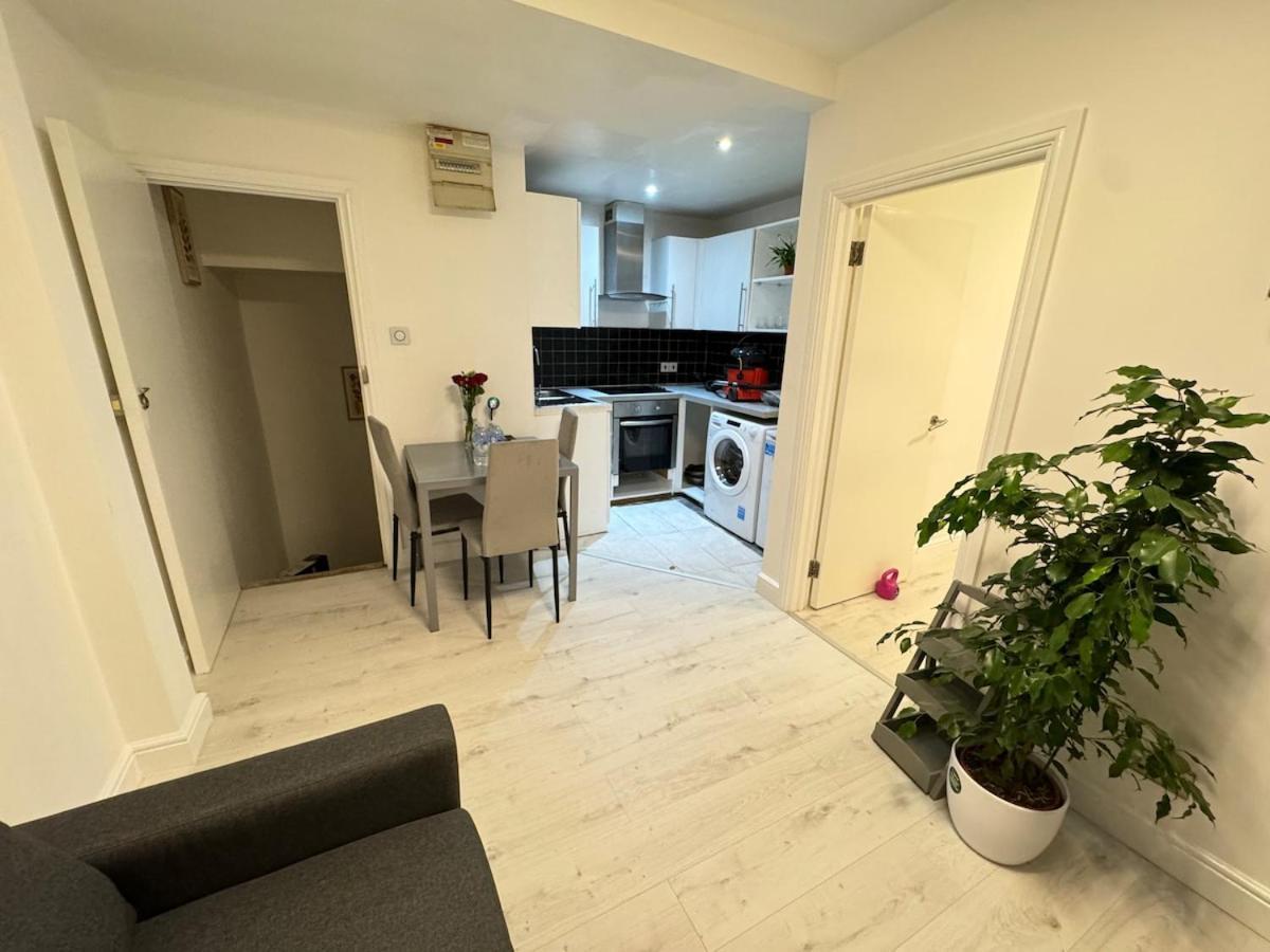 Apartment One Bedroom Flat 2nd Floor Victoria