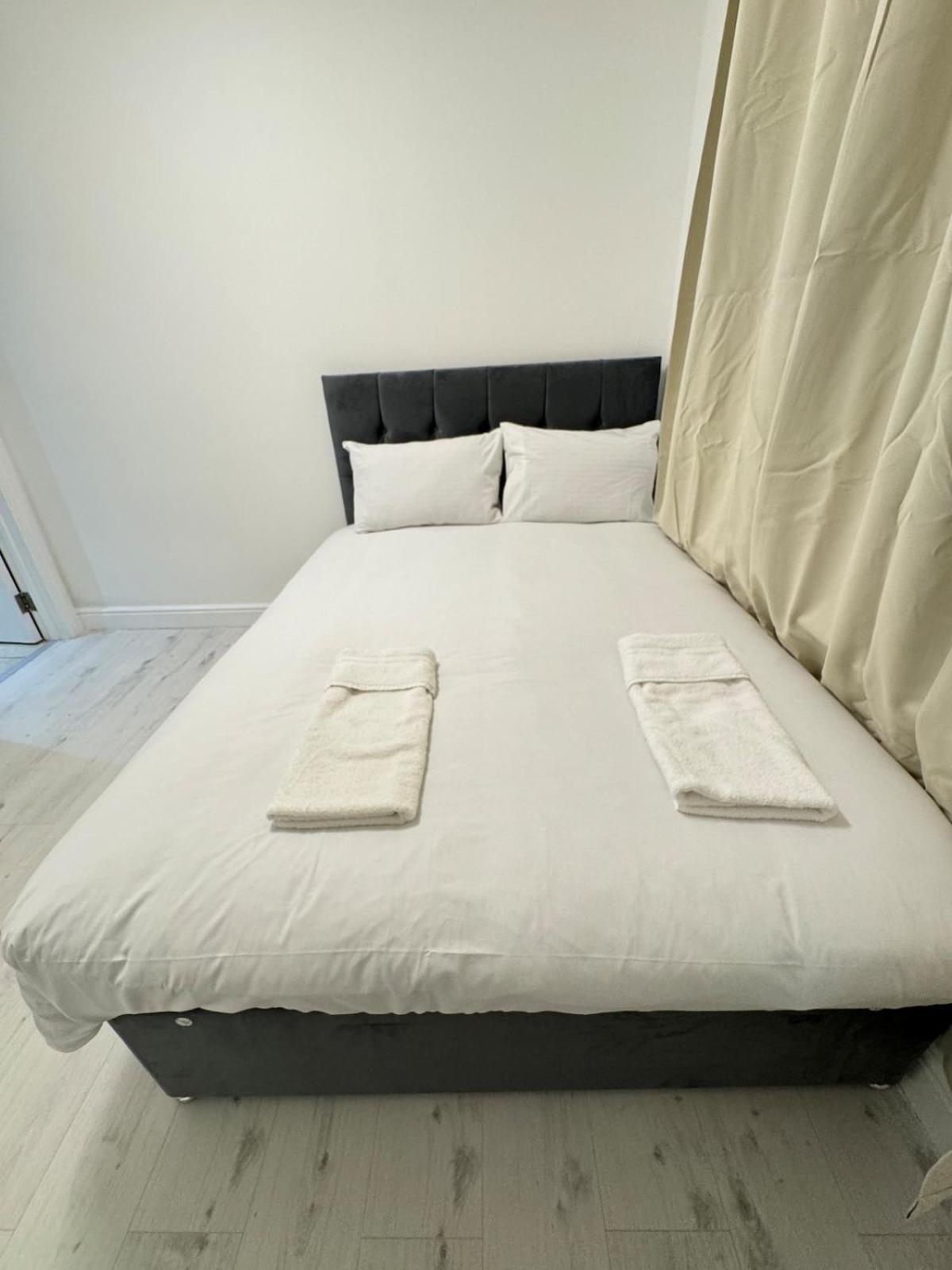 Apartment One Bedroom Flat 2nd Floor Victoria London