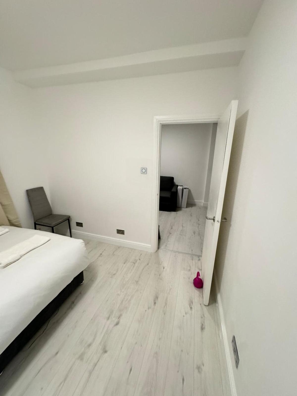 Apartment One Bedroom Flat 2nd Floor Victoria
