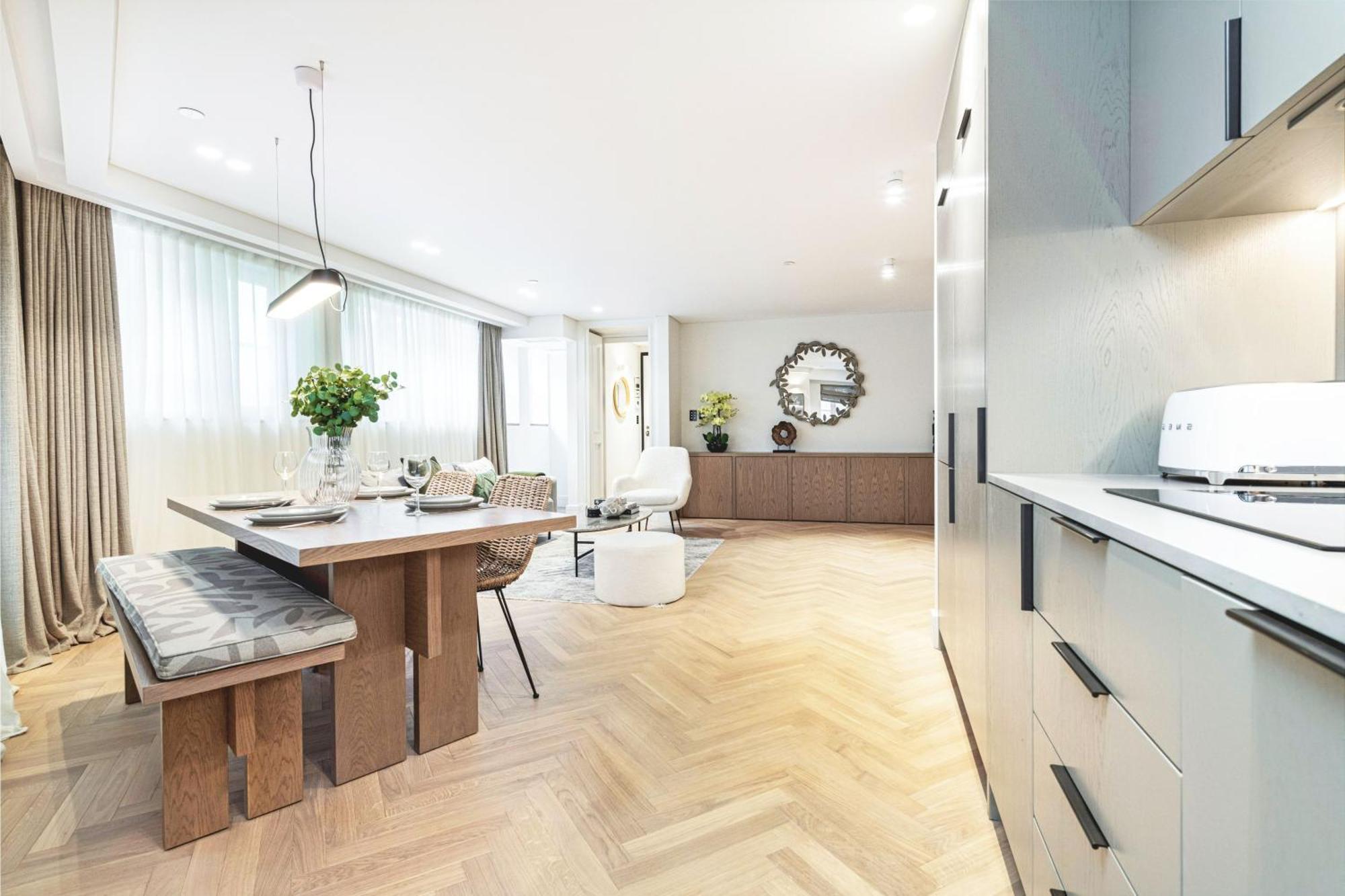 Apartment Luxury Residences In Covent Garden, Steps From The Piazza