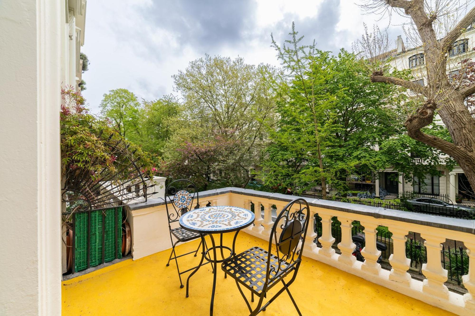 Apartment By Hyde Park *
