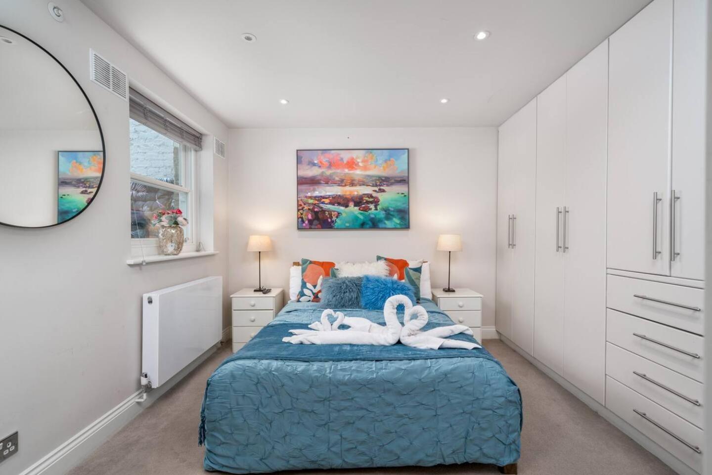 Niru Experience Hidden Secret Apartment
