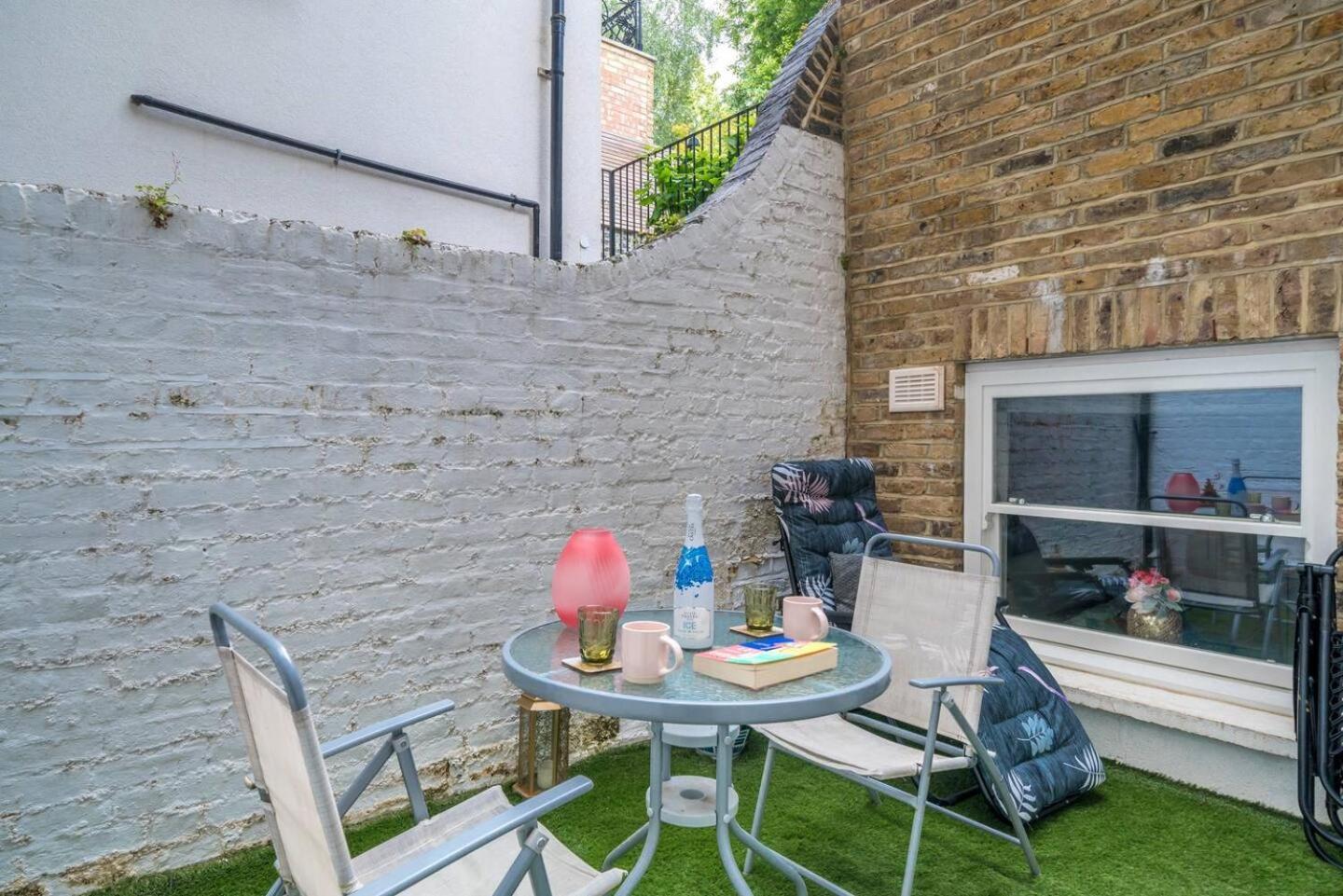 Niru Experience Hidden Secret Apartment London