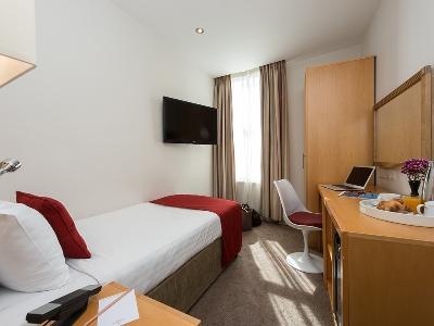 Hotell Park International 4*
