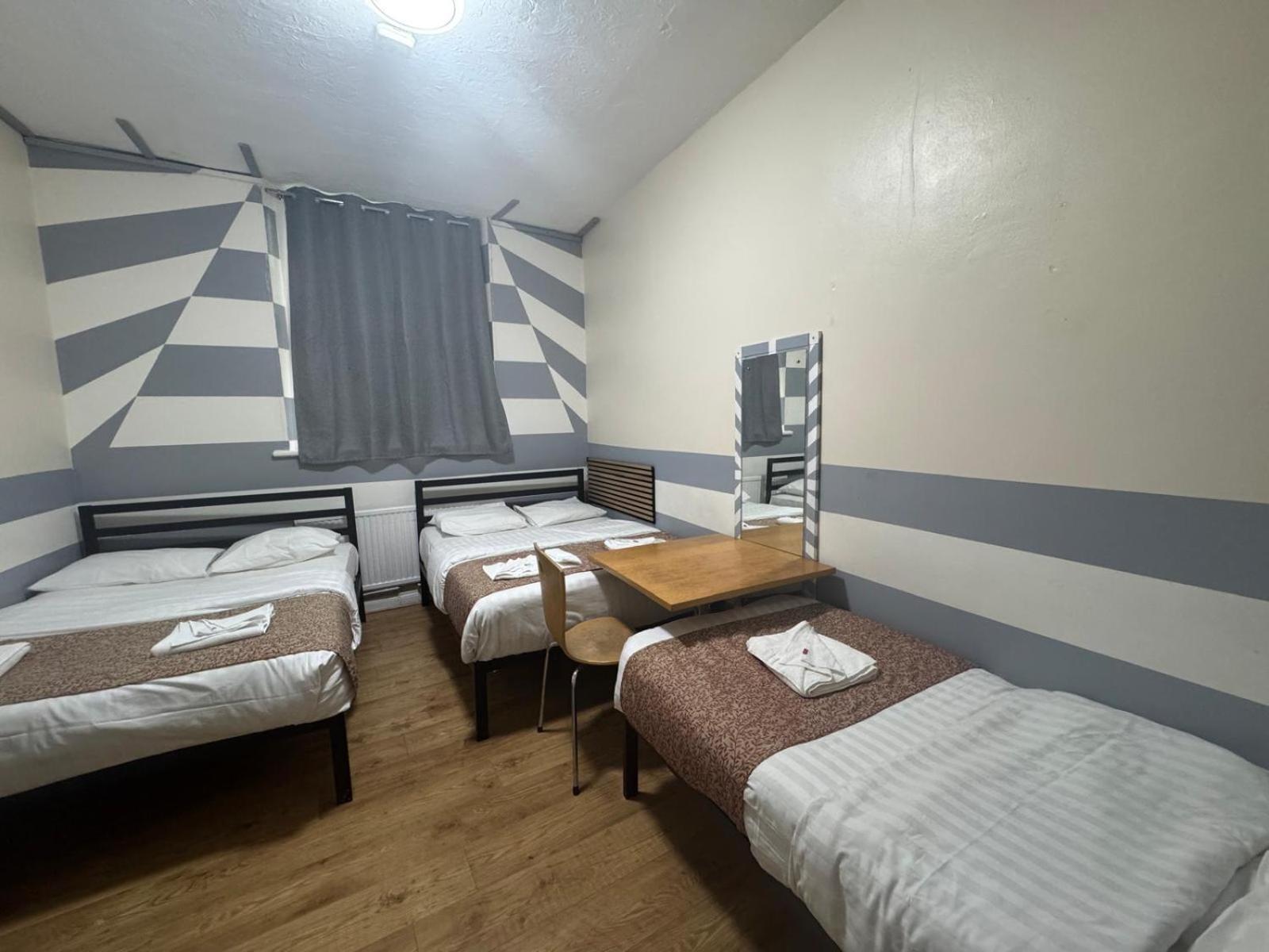 Guest house Anwar House London