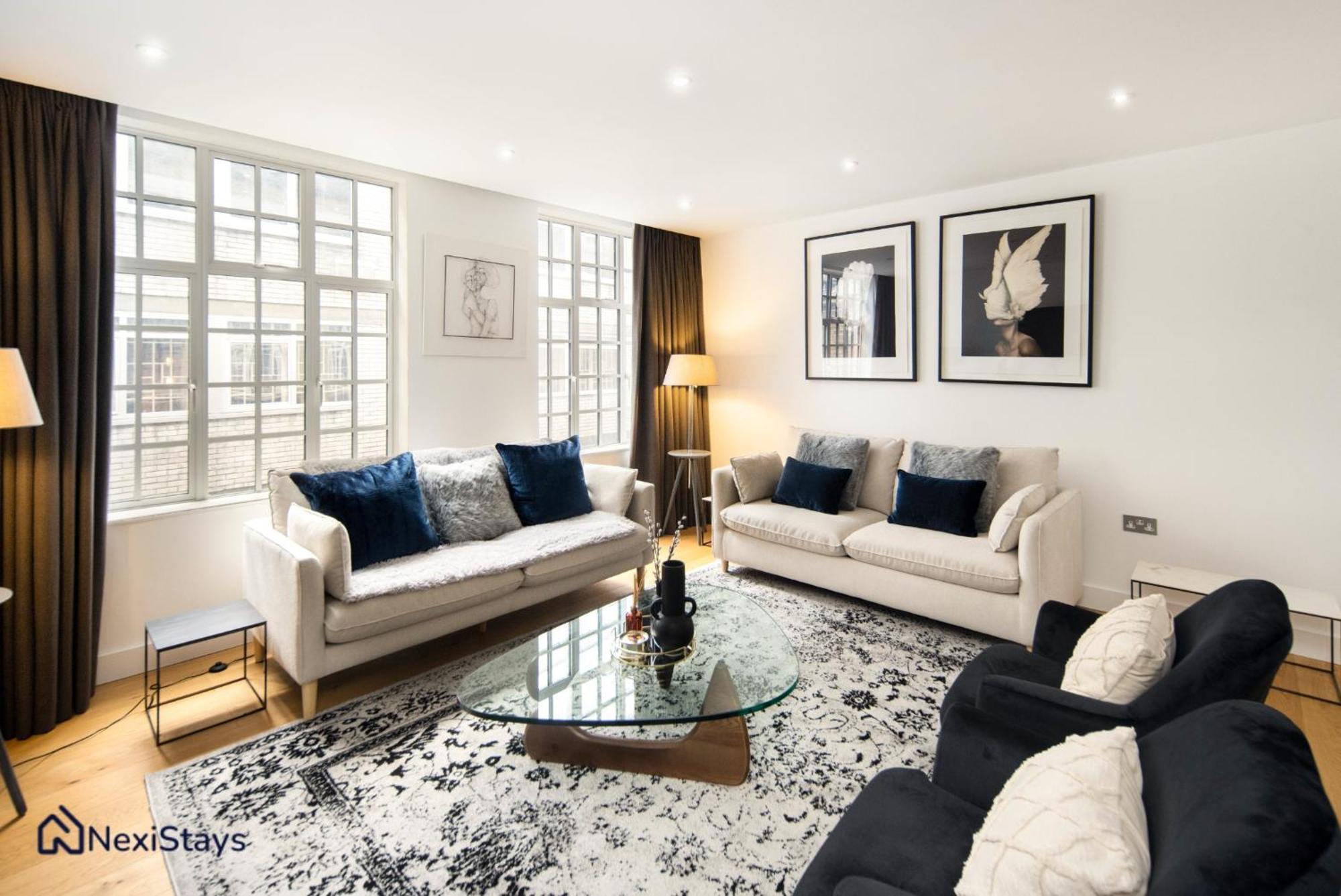 Apartment 5 Mins Walk To Bond Street, Marylebone Mews London