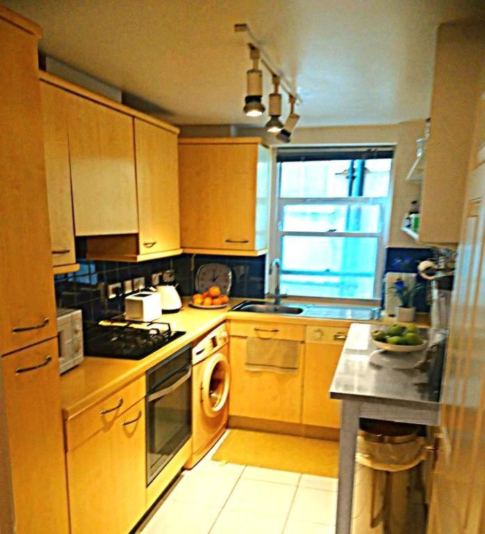Lovely Around Kensington And Chelsea Locations W8 Sw5 Sw3 Sw10 By Ricky & Giustina Apartment London