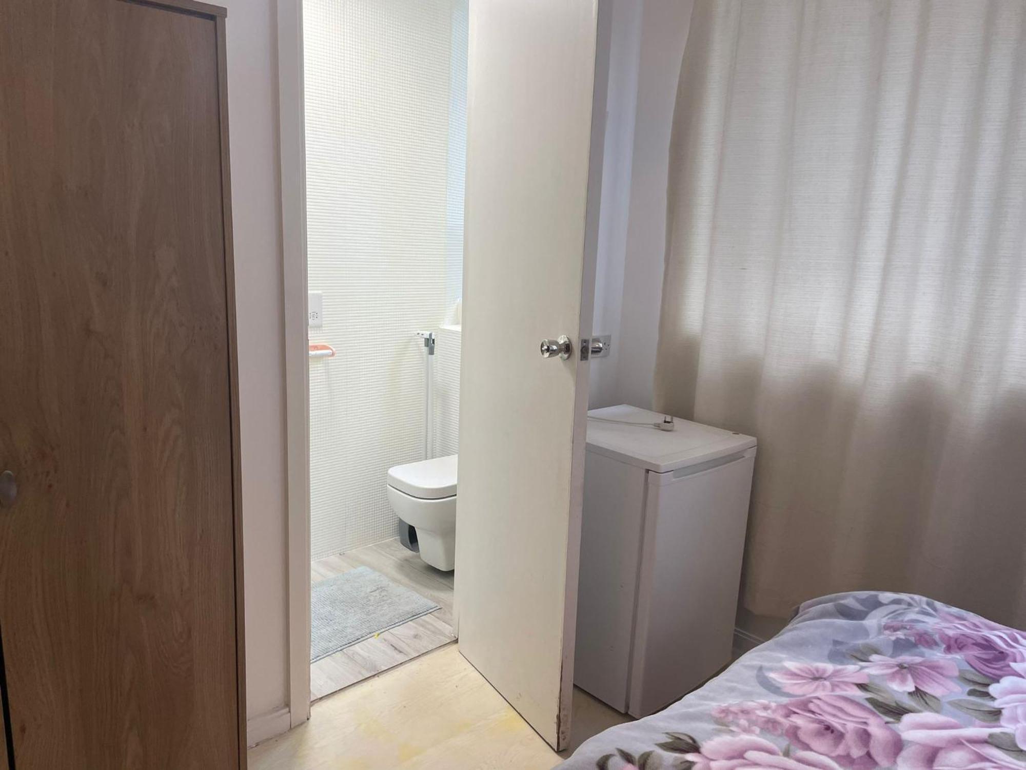 Apartment 2 Bedroom Flat In