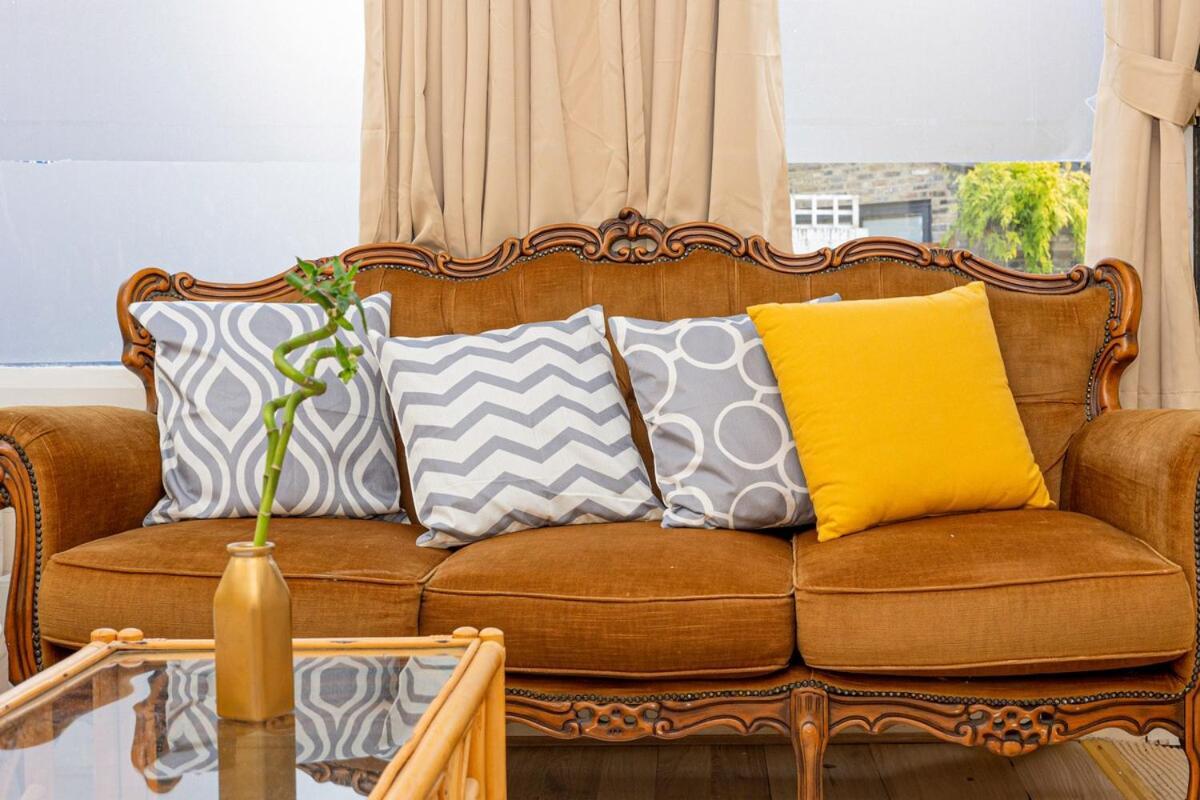 Spacious 4-bed Fulham Walk To River Thames Leilighet *