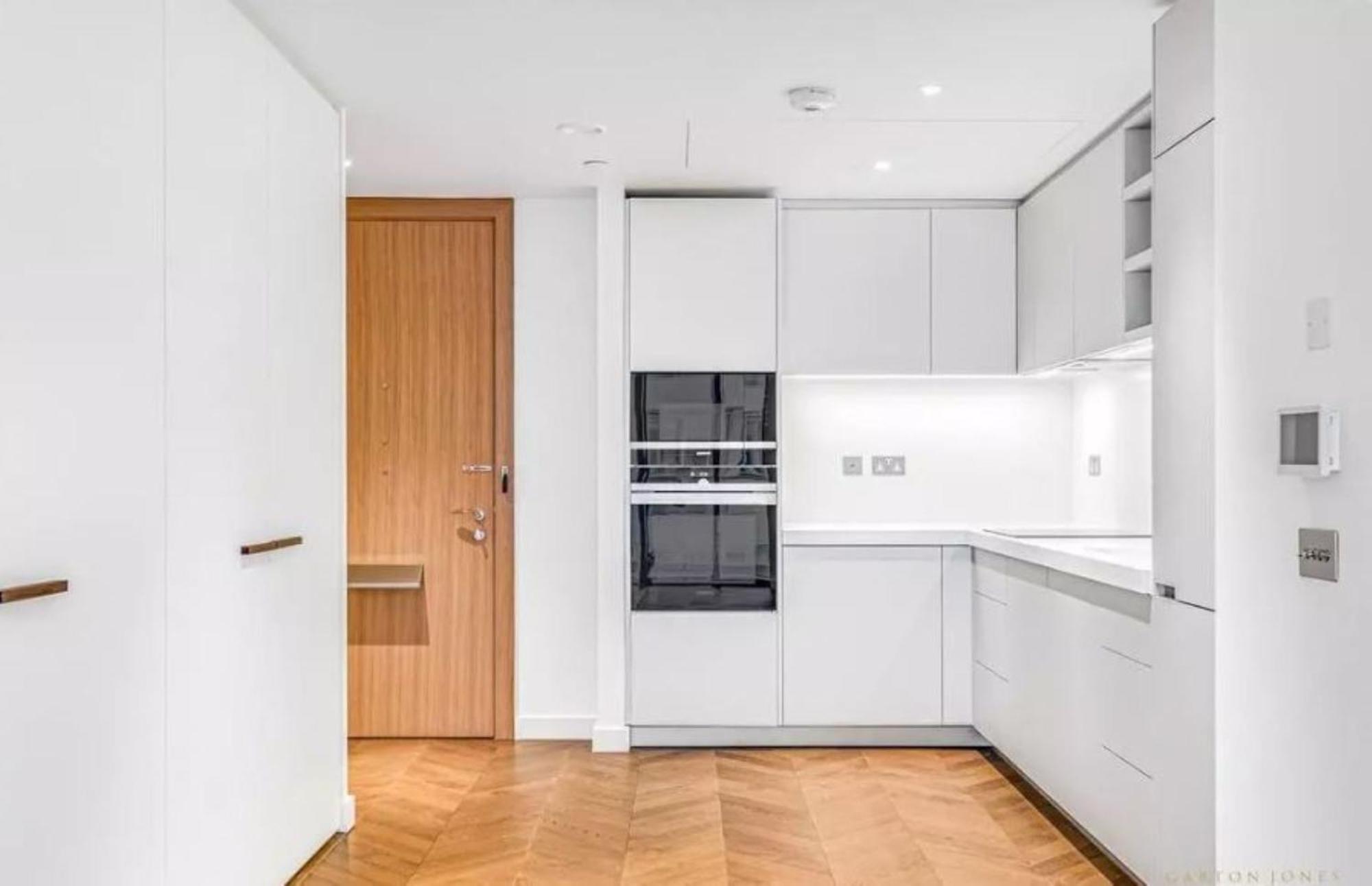 Battersea 2 Bed Riverside Apartamento