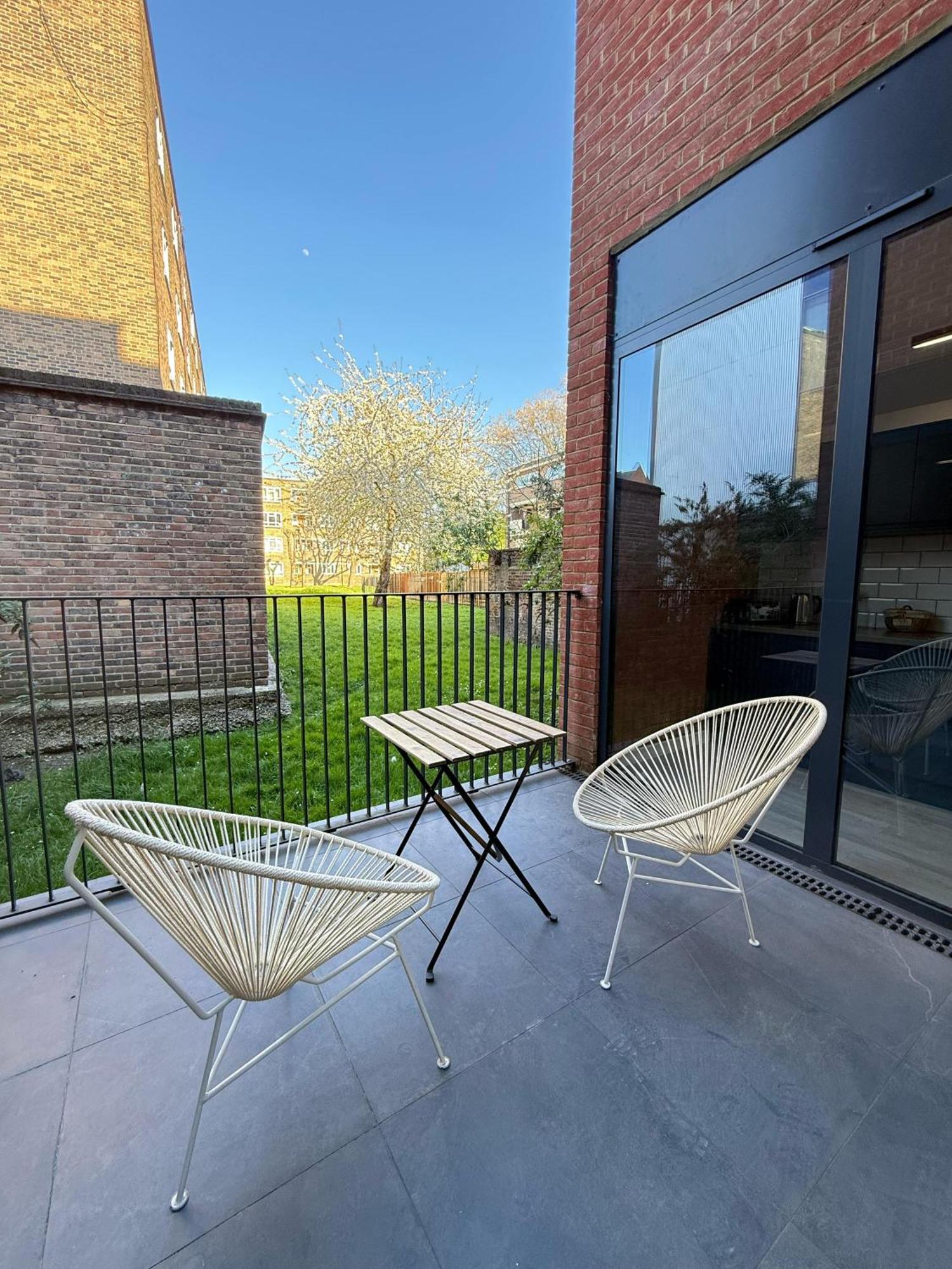 Shoreditch Apartments By Primecityhosts