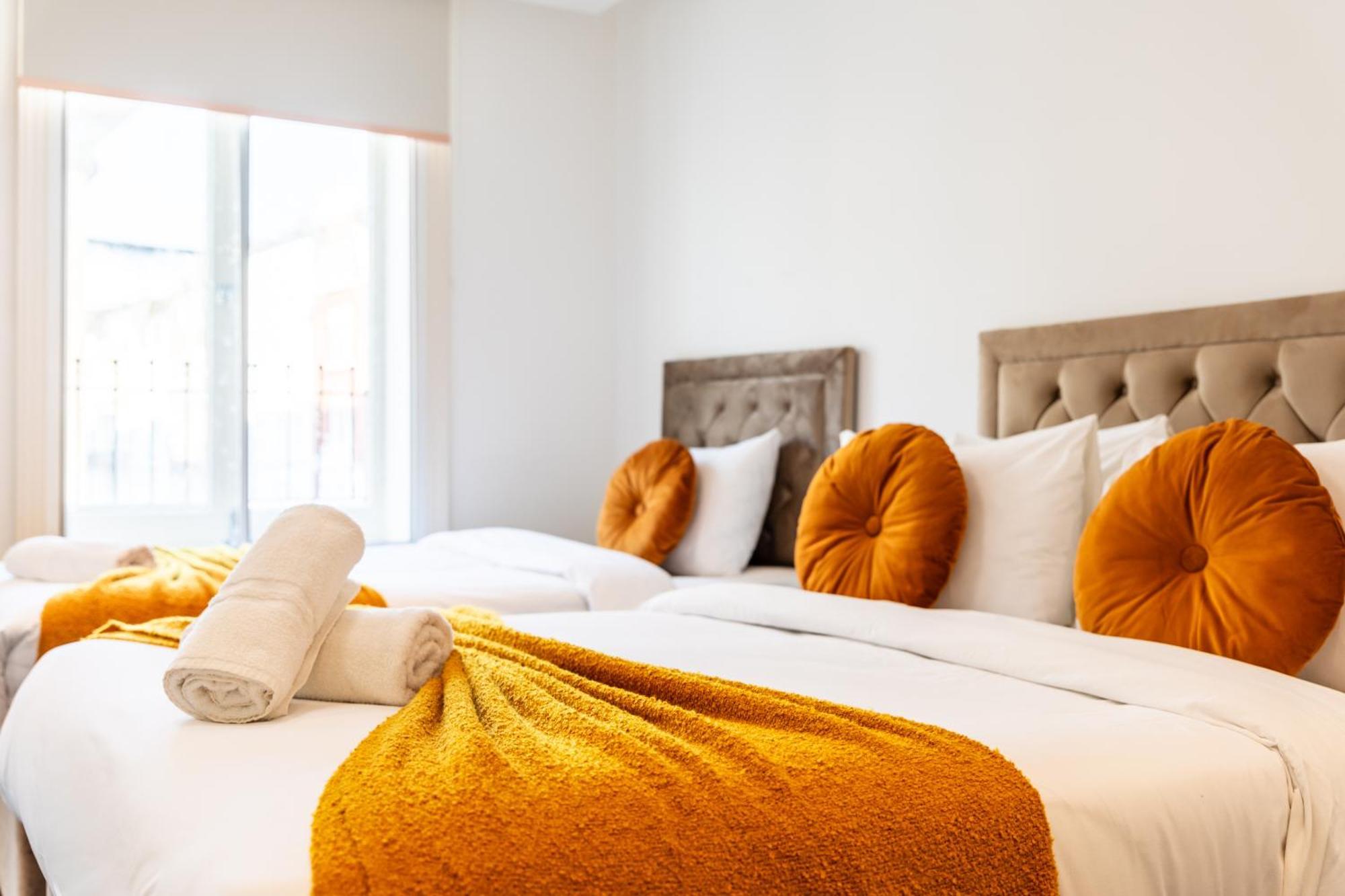 Mayfair Residences Hotell