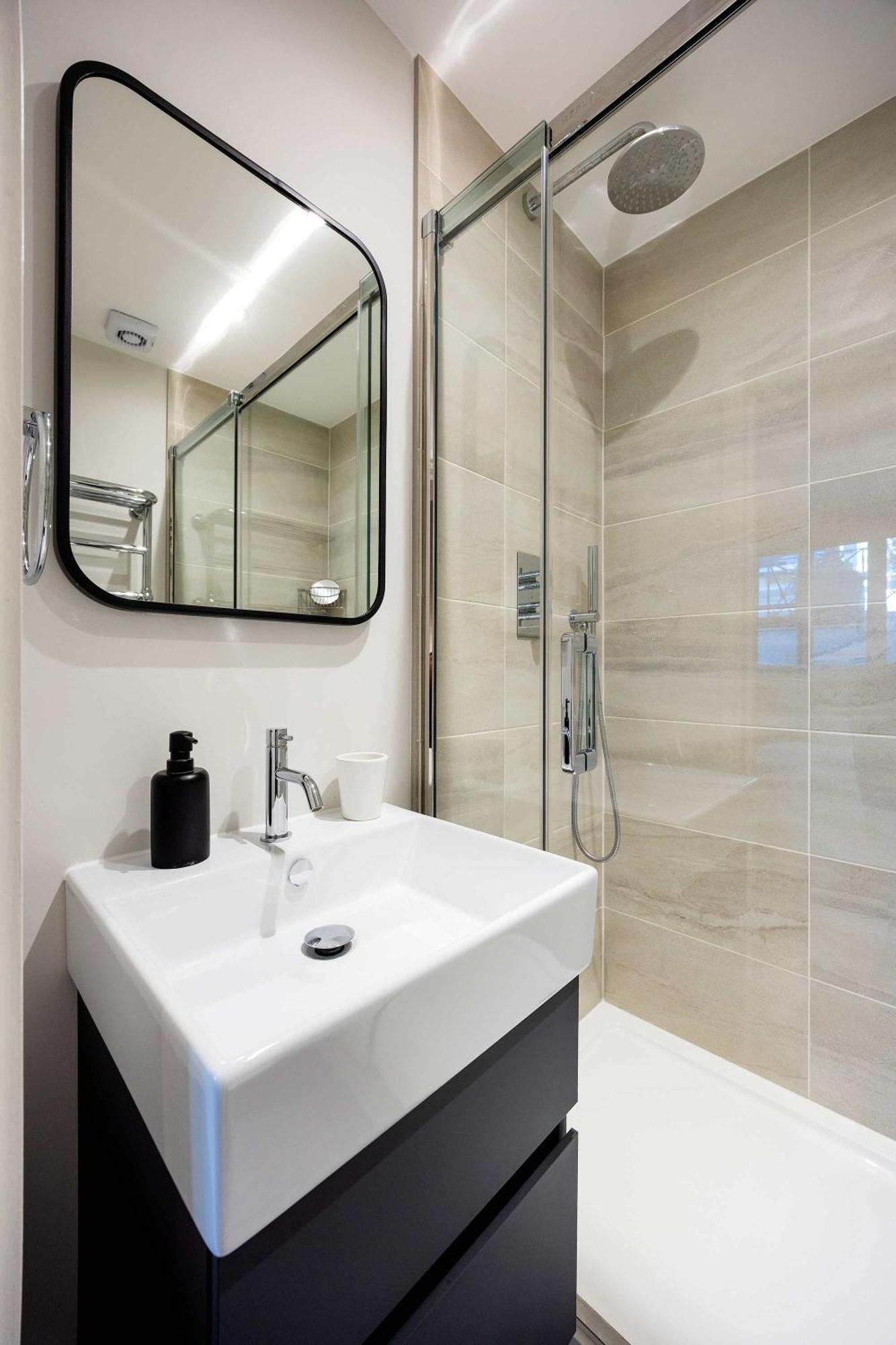 Veeve - The Fulham Road Chelsea Townhouse London