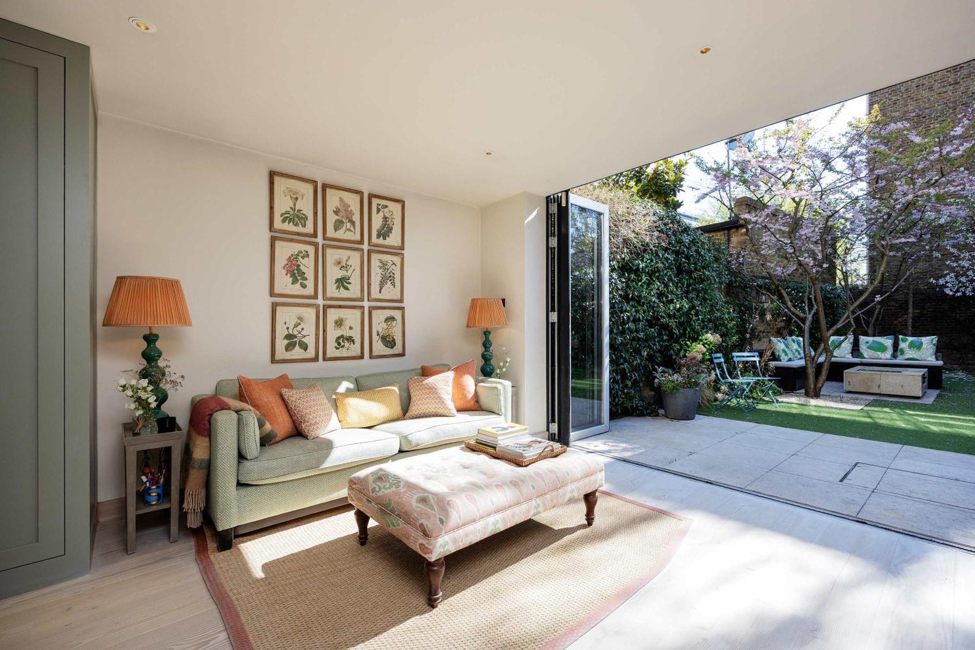 Veeve - The Fulham Road Chelsea Townhouse Holiday home *