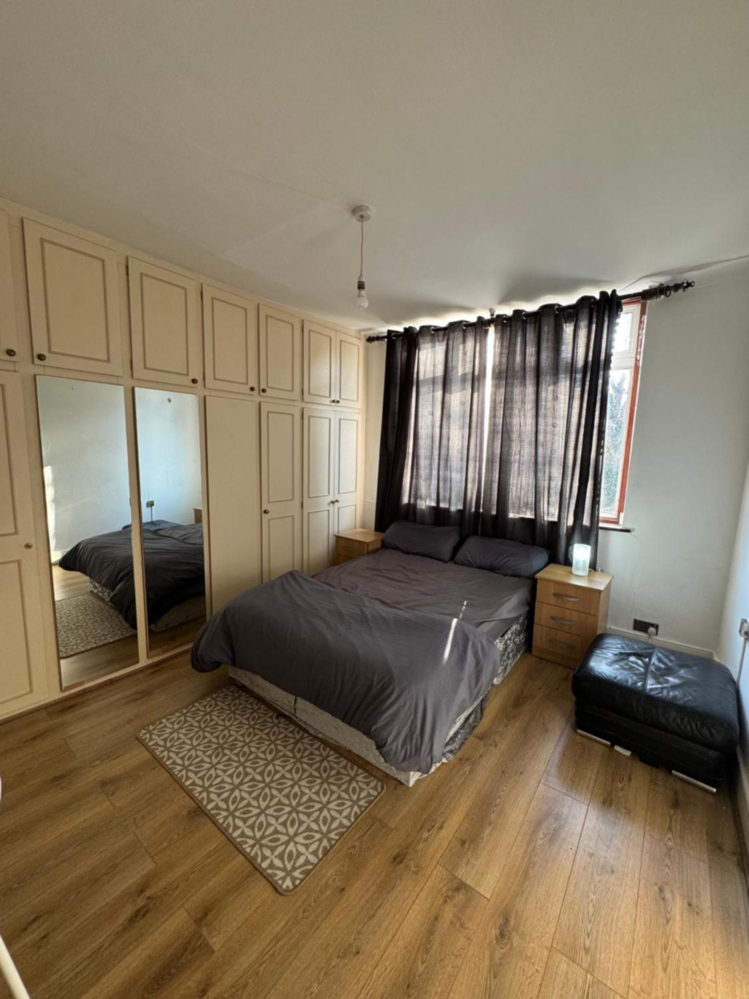 Alin Duna Homestay London