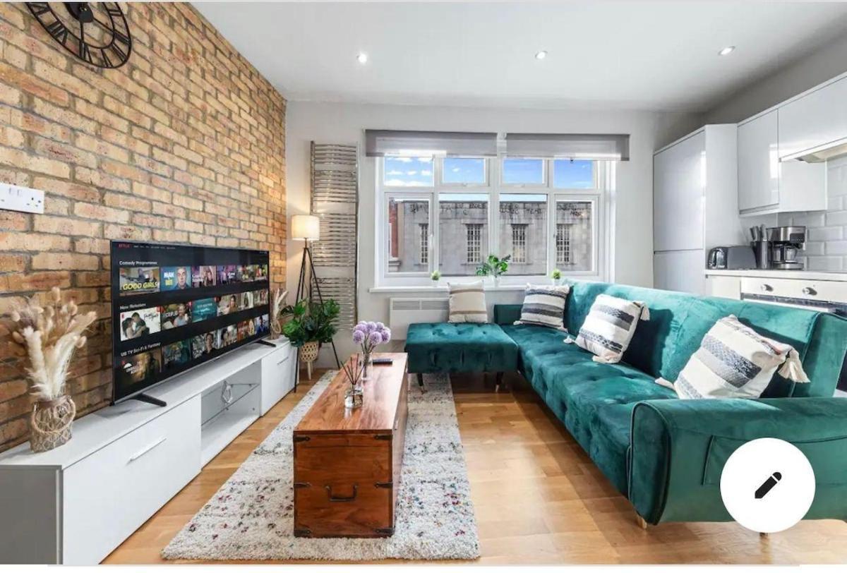 Apartment Elite Flat With Parking