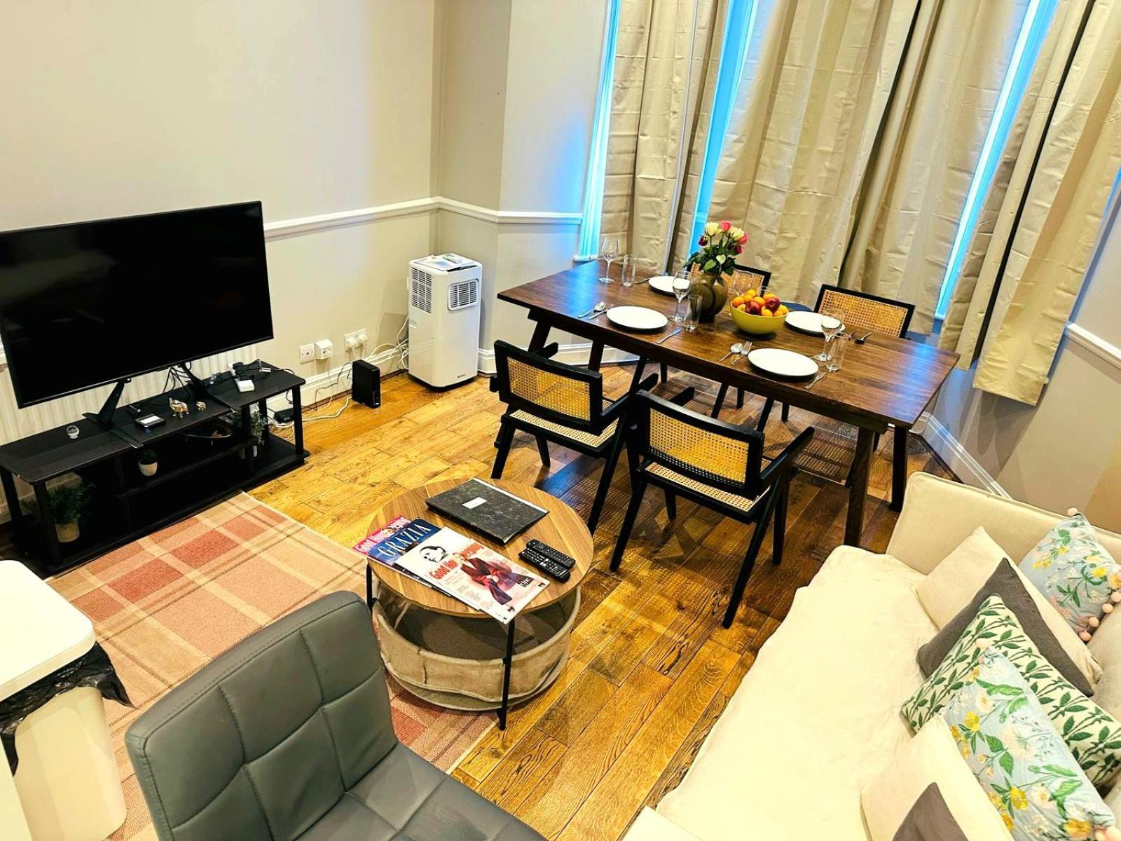 Lovely Around Kensington And Chelsea Locations W8 Sw5 Sw3 Sw10 By Ricky & Giustina * London