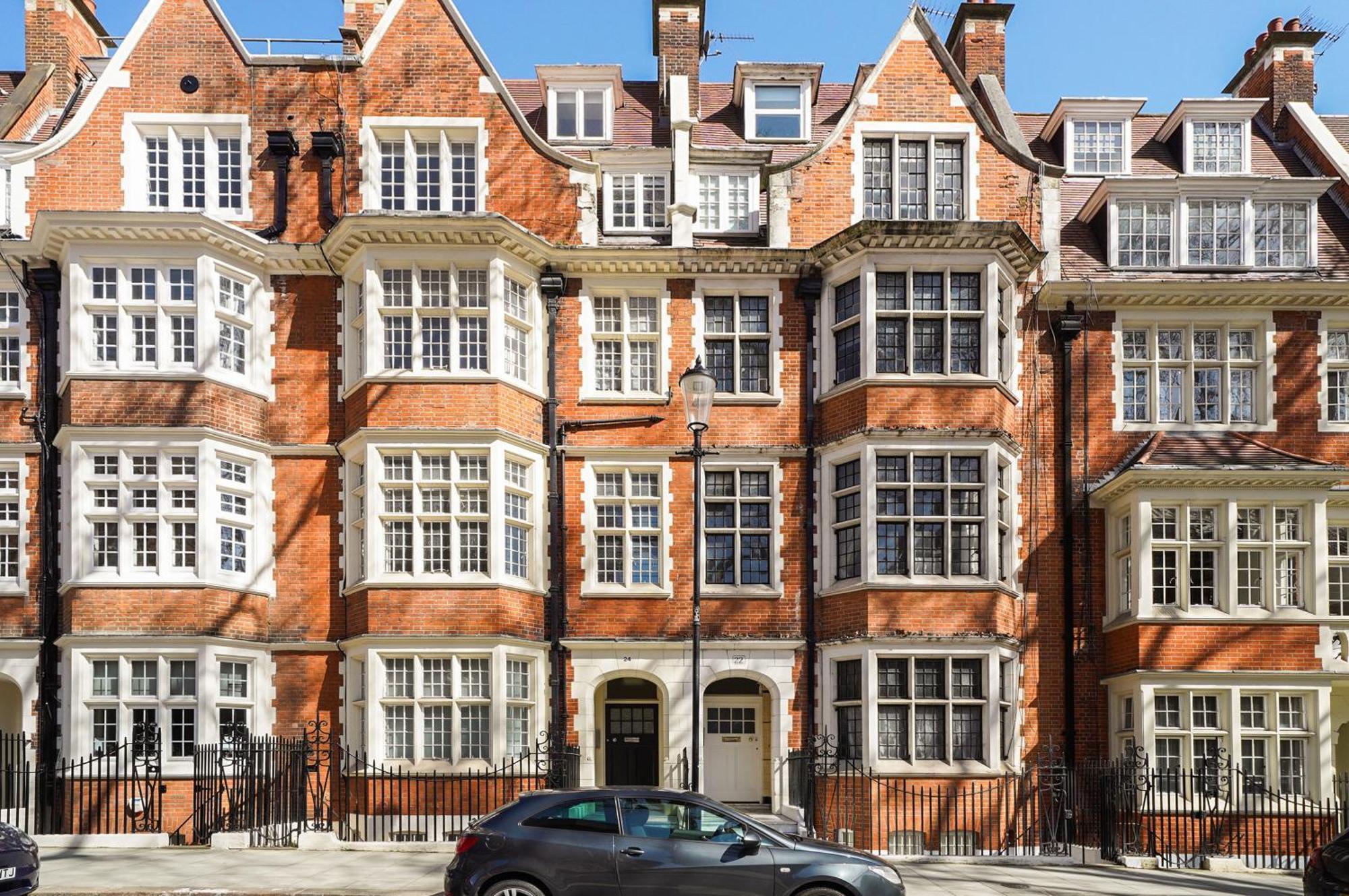 Stylish Family Near Kensington High Street Apartment London